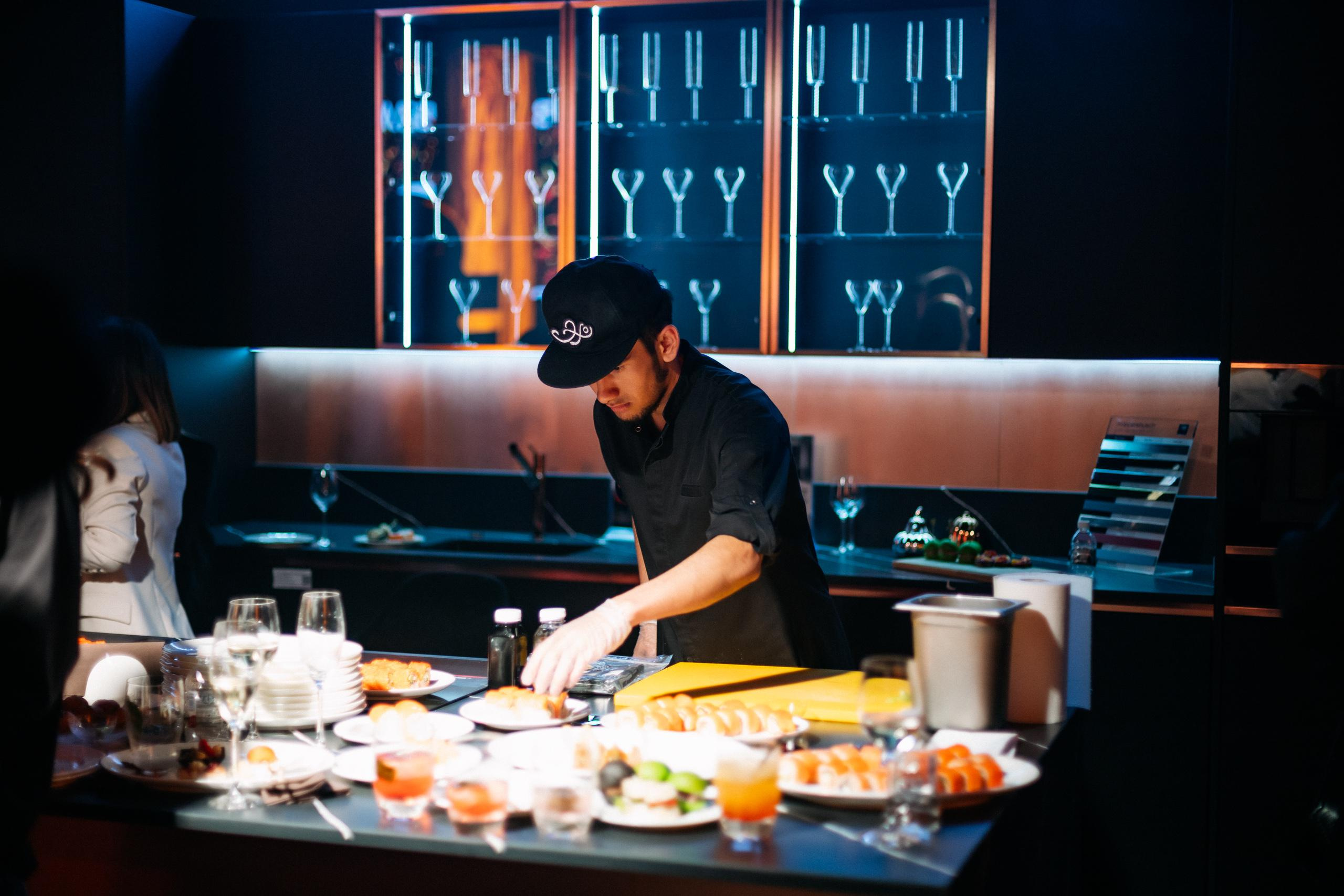 Шоурум BRAVO 1 ГОД. СВОИ. ФОТООТЧЕТЫ-СОБЫТИЯ-МЕСТА