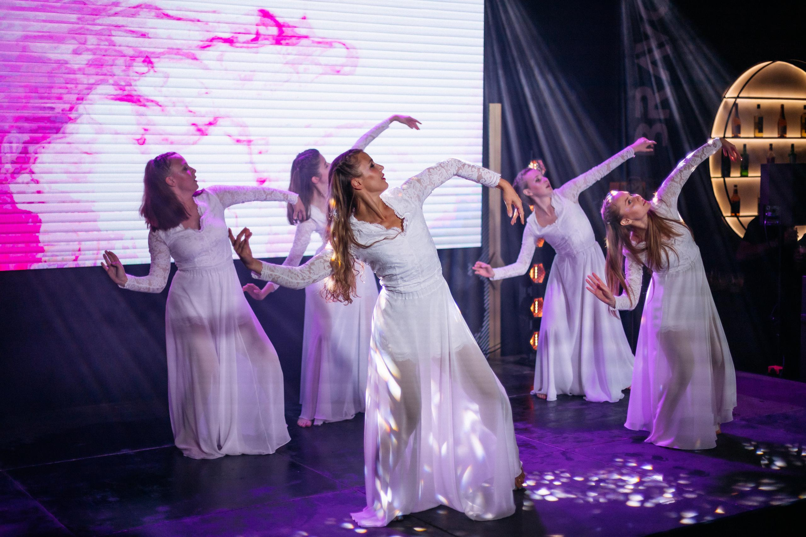 Шоурум BRAVO 1 ГОД. СВОИ. ФОТООТЧЕТЫ-СОБЫТИЯ-МЕСТА