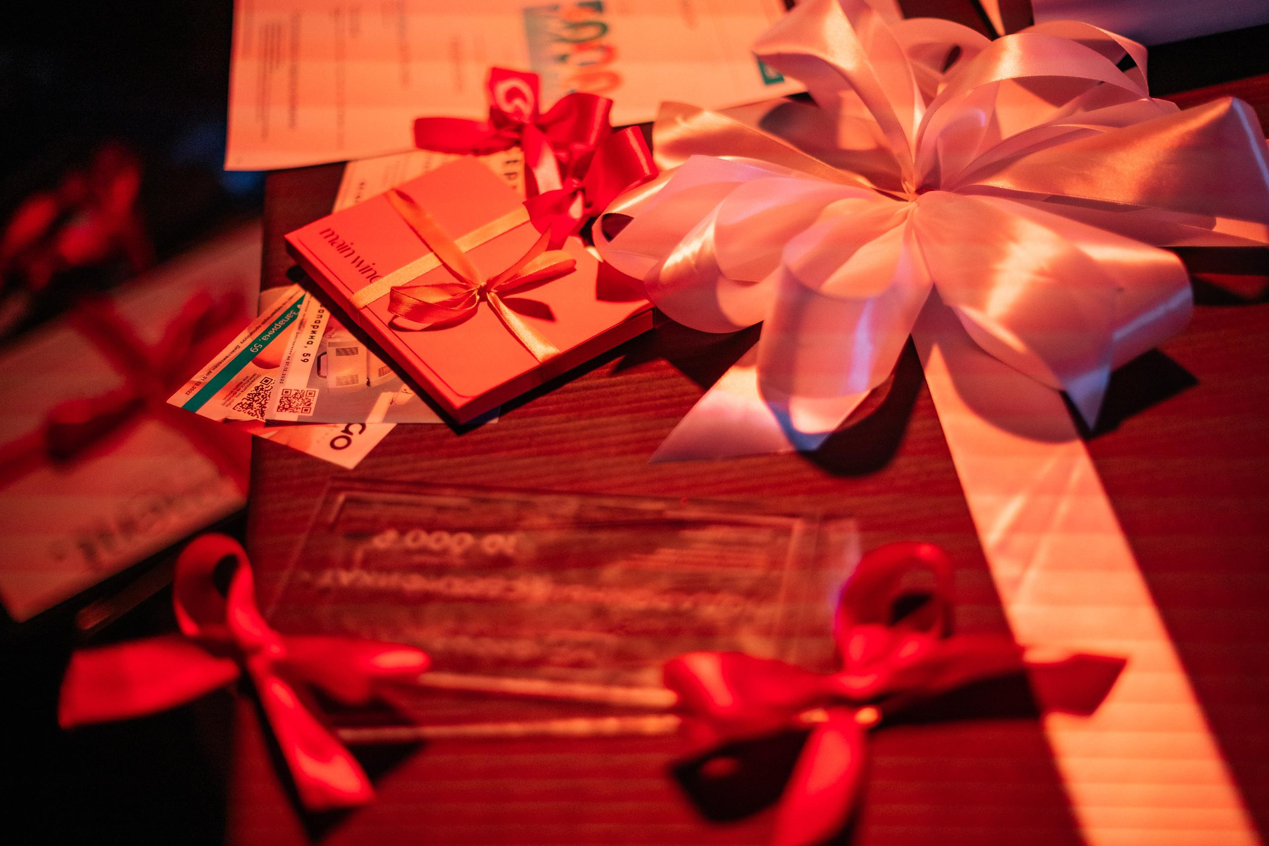 Шоурум BRAVO 1 ГОД. СВОИ. ФОТООТЧЕТЫ-СОБЫТИЯ-МЕСТА