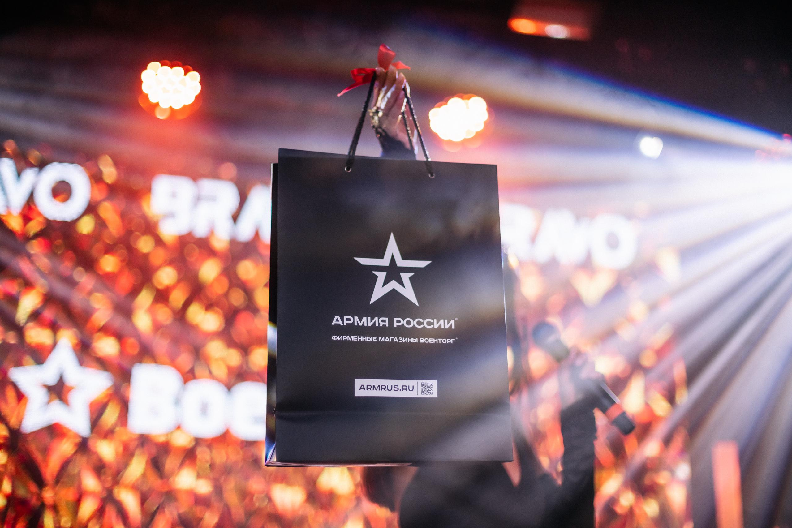 Шоурум BRAVO 1 ГОД. СВОИ. ФОТООТЧЕТЫ-СОБЫТИЯ-МЕСТА