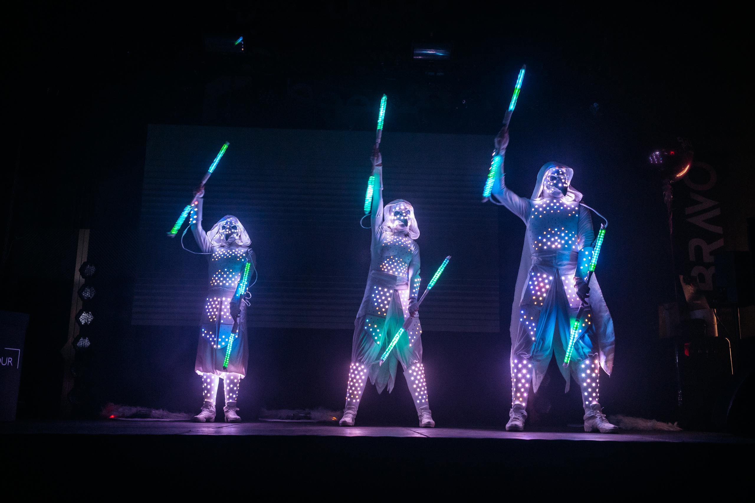 Шоурум BRAVO 1 ГОД. СВОИ. ФОТООТЧЕТЫ-СОБЫТИЯ-МЕСТА