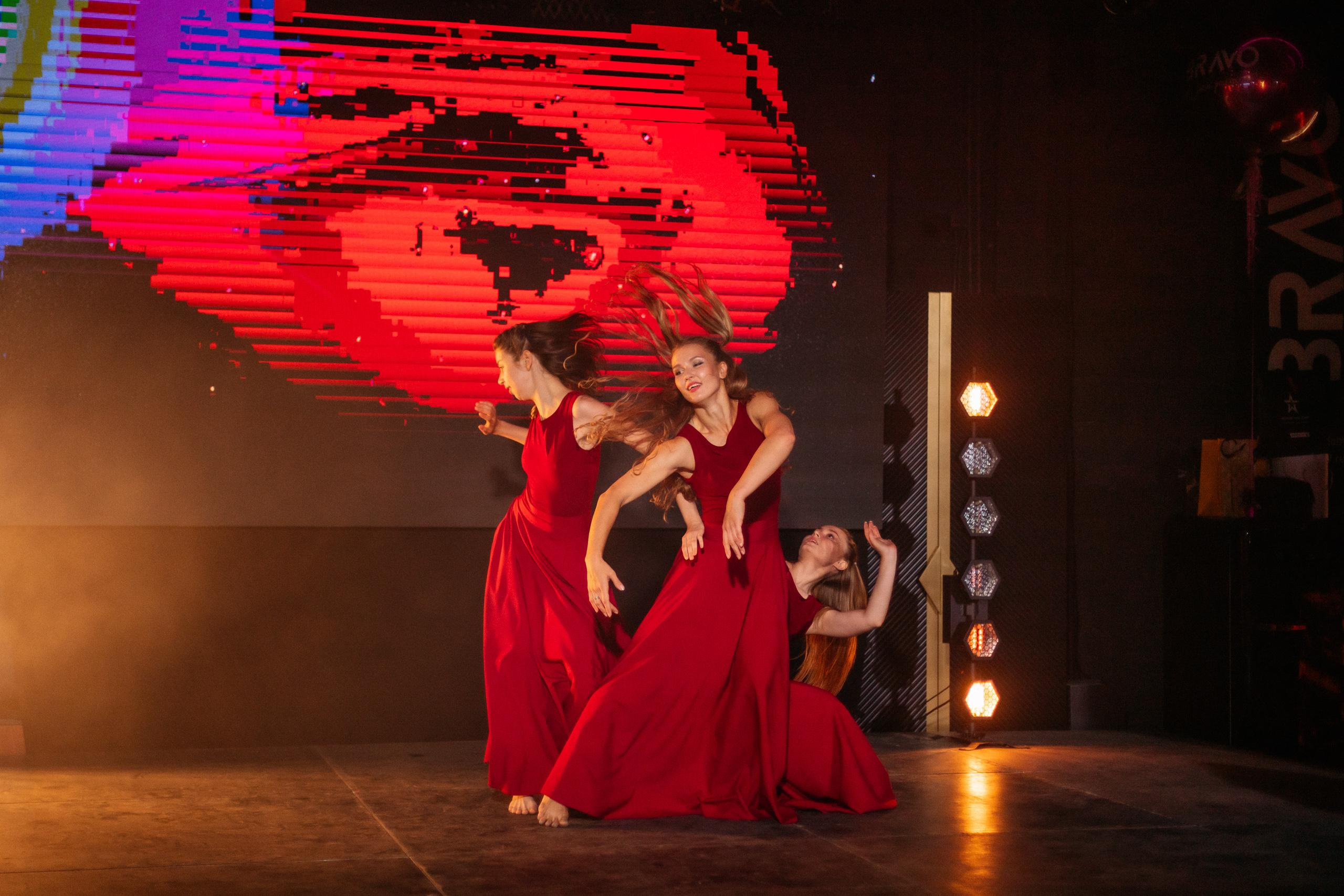 Шоурум BRAVO 1 ГОД. СВОИ. ФОТООТЧЕТЫ-СОБЫТИЯ-МЕСТА