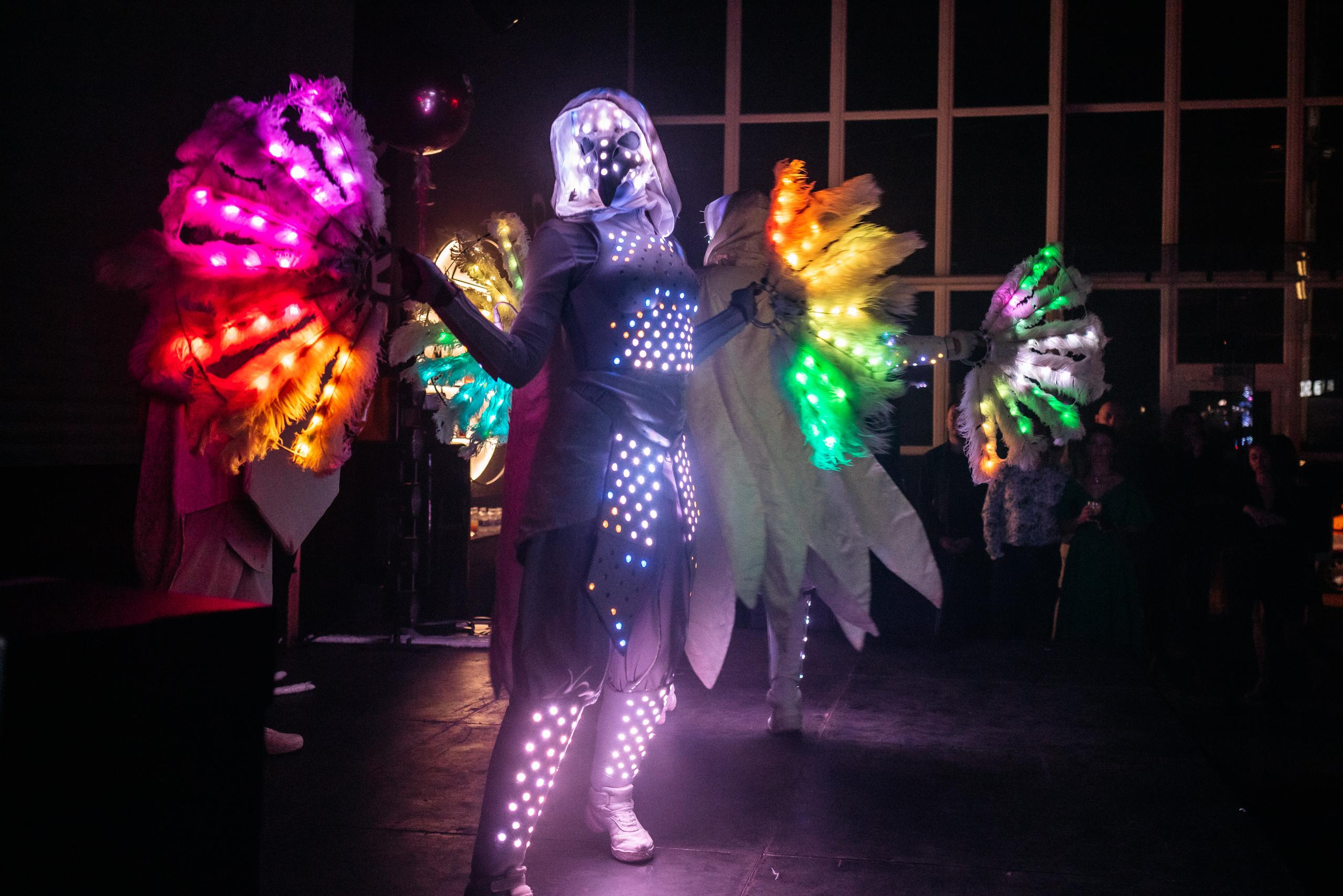 Шоурум BRAVO 1 ГОД. СВОИ. ФОТООТЧЕТЫ-СОБЫТИЯ-МЕСТА