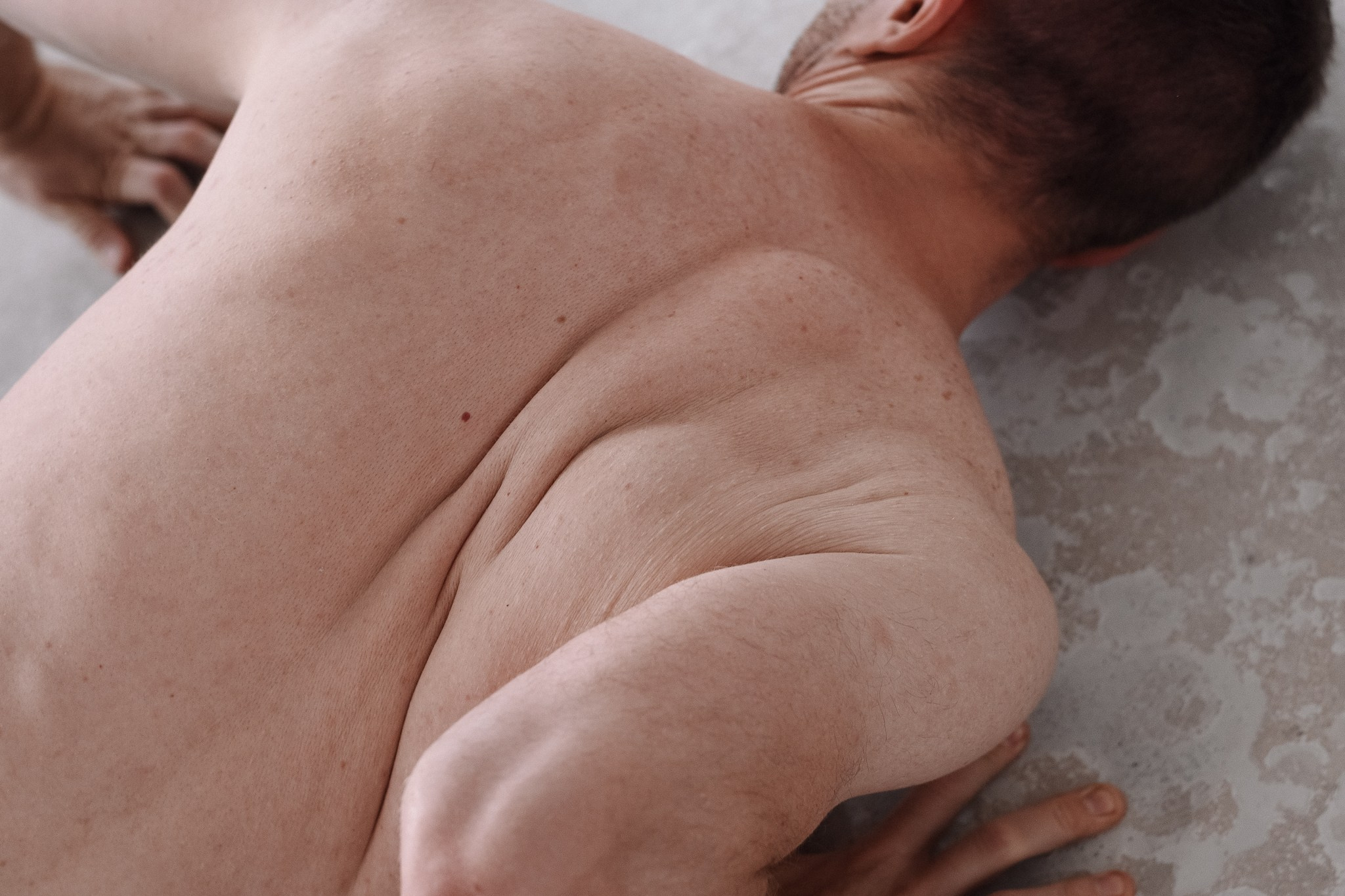 Мужская спортивная фотосессия в Тюмени: боулдеринг и лайфстайл. Фотограф Дарья Мустафина, Тюмень