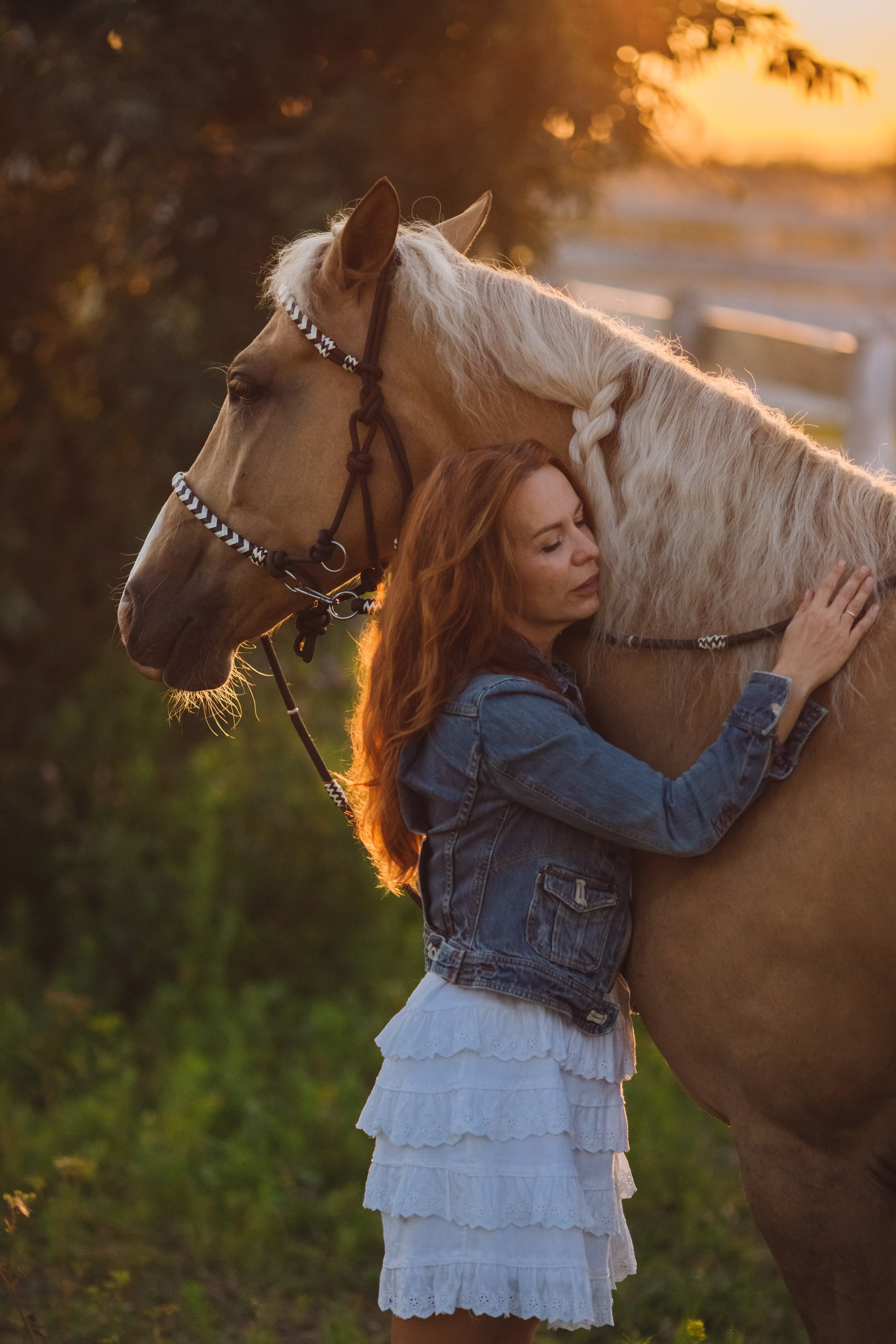 Фотосессия с лошадьми в Магнитогорске, фото с лошадью Магнитогорск, конная фотография, фотограф Магнитогорск, фотосессия Магнитогорск, конный фотограф, женский портрет, портрет с лошадью