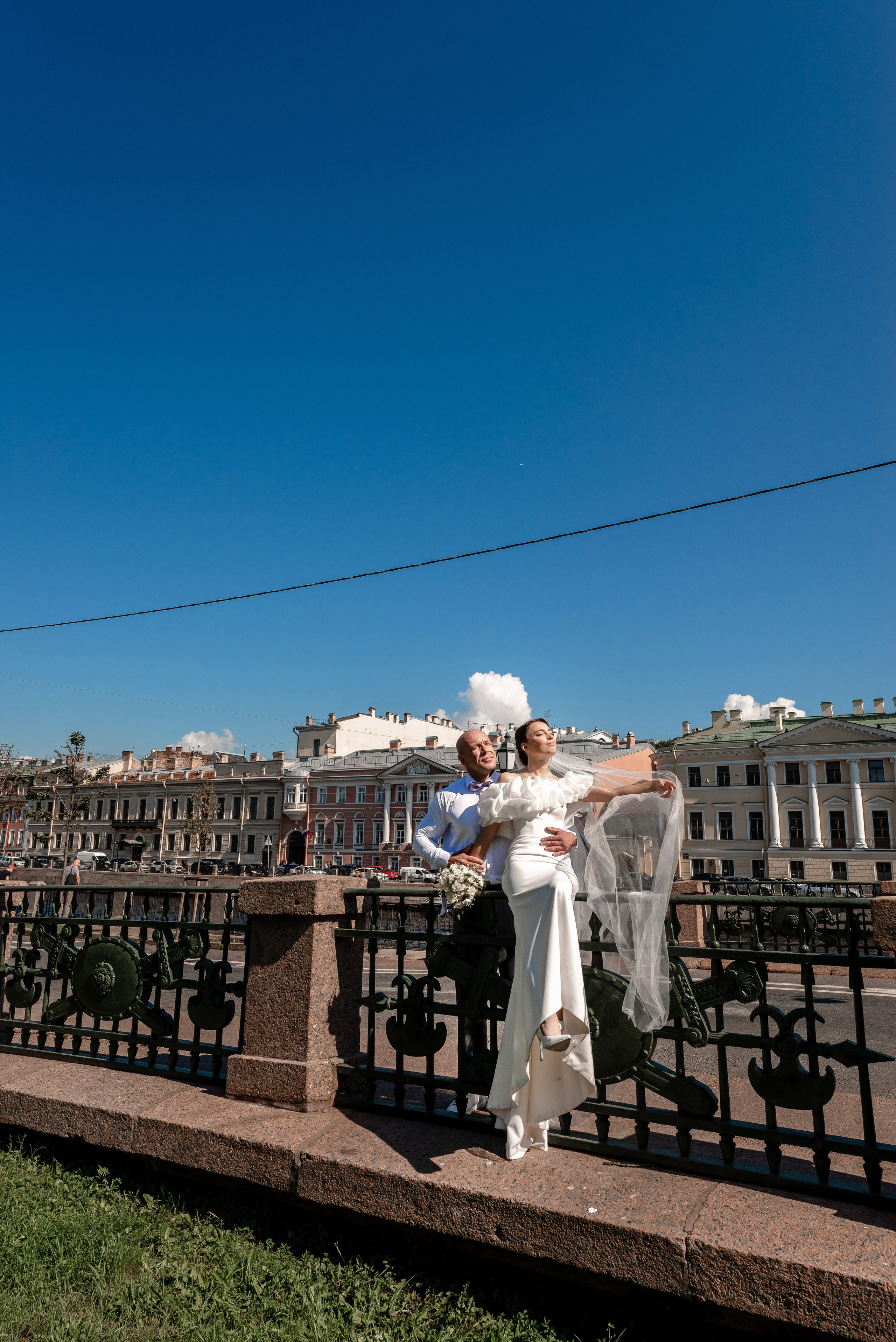 Летняя свадьба В Санкт-Петербурге и красивой выездной регистрацией Даши и Саши. Воздушная свадебная фотосессия в Петербурге. Портретный, семейный и свадебный фотограф в Санкт-Петербурге и в Пушкине Ширяев Денис