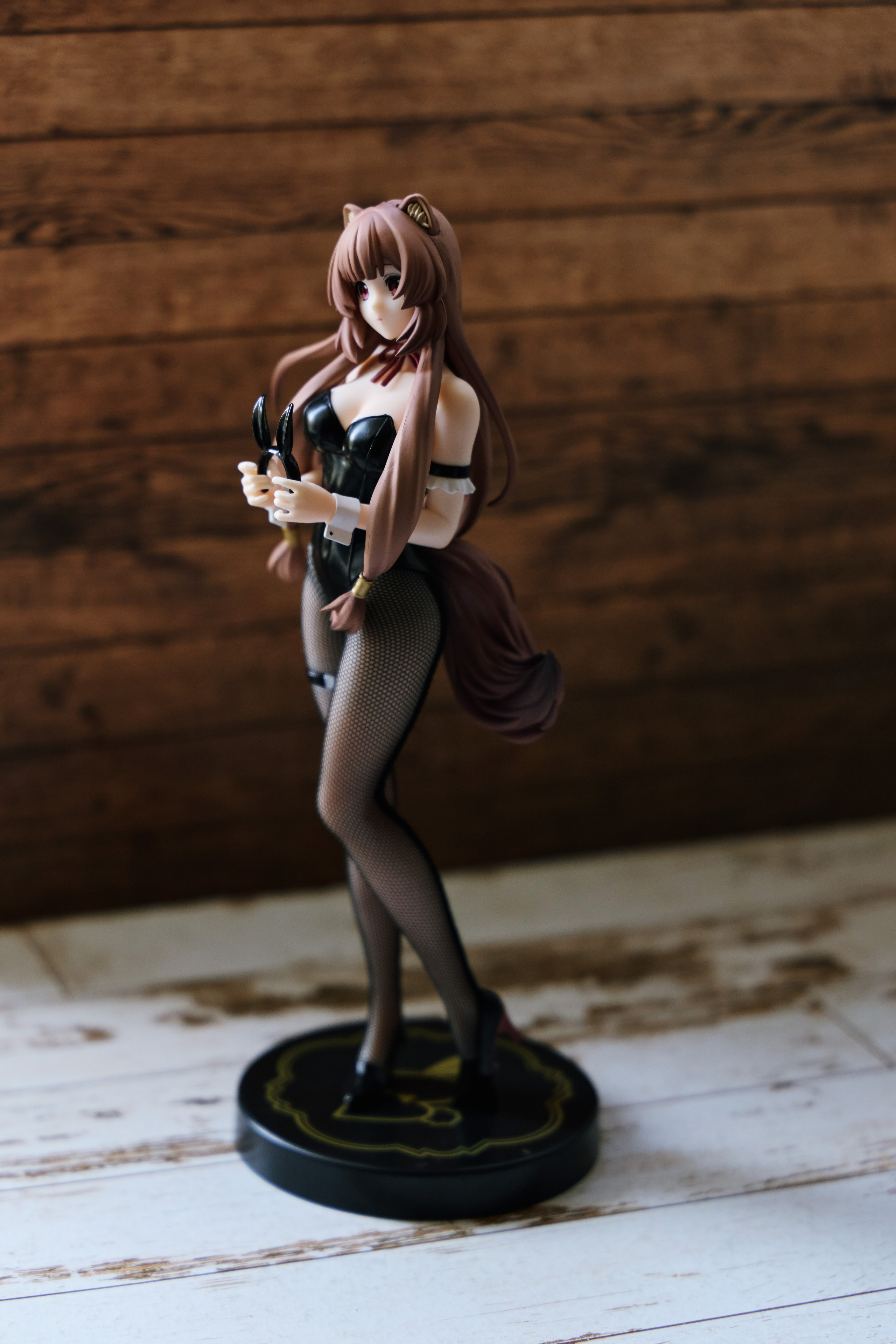 Фотосессия для кукольной фигурки с помощью бюджетной советской оптики и БЗК