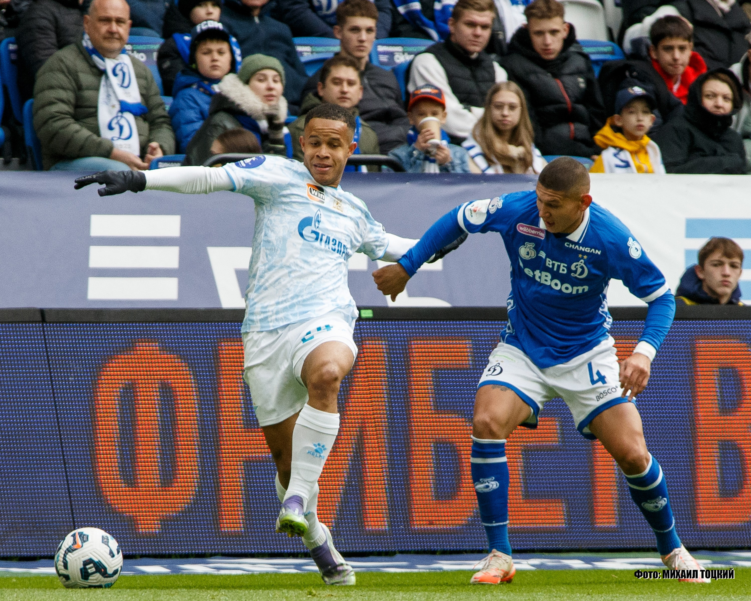 Фоторепортаж. РПЛ 26 тур. Динамо — Зенит. Михаил Тоцкий портретный и репортажный фотограф в Москве