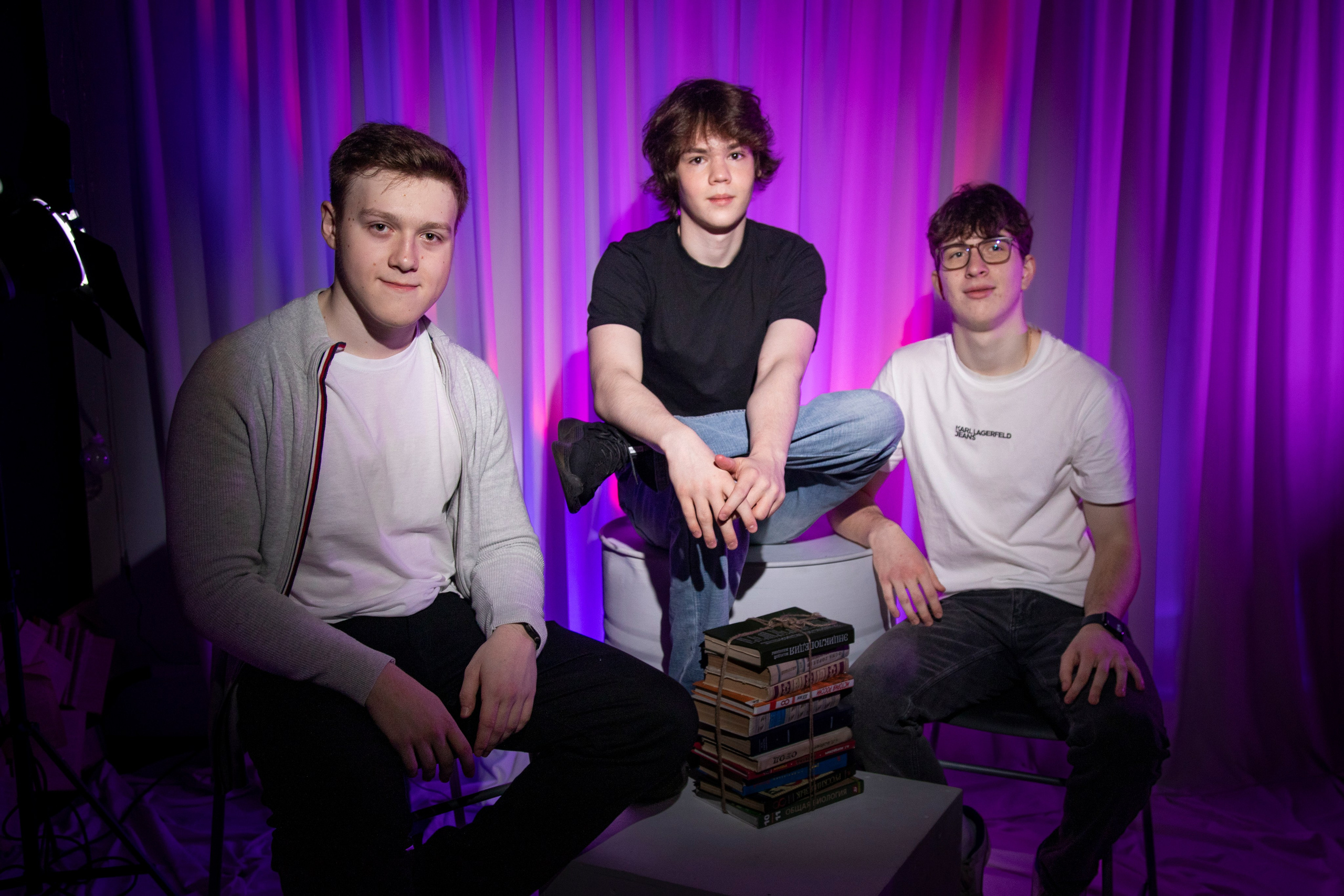 Наша фотостудия. Выпускные альбомы в Красноярске. Студия Колибри