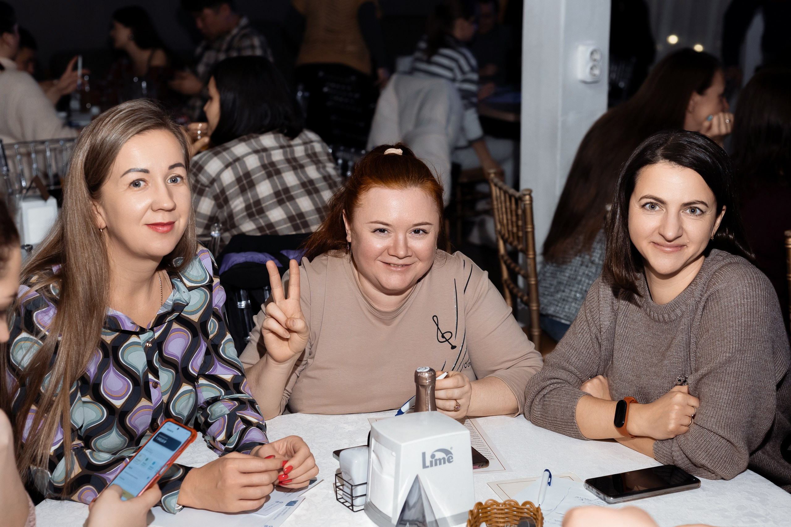 Фото с репортажа квиз-шоу ЛИГА ИНДИГО в ресторане Алые Паруса. Фотограф в Санкт-Петербурге — Сергей Петров