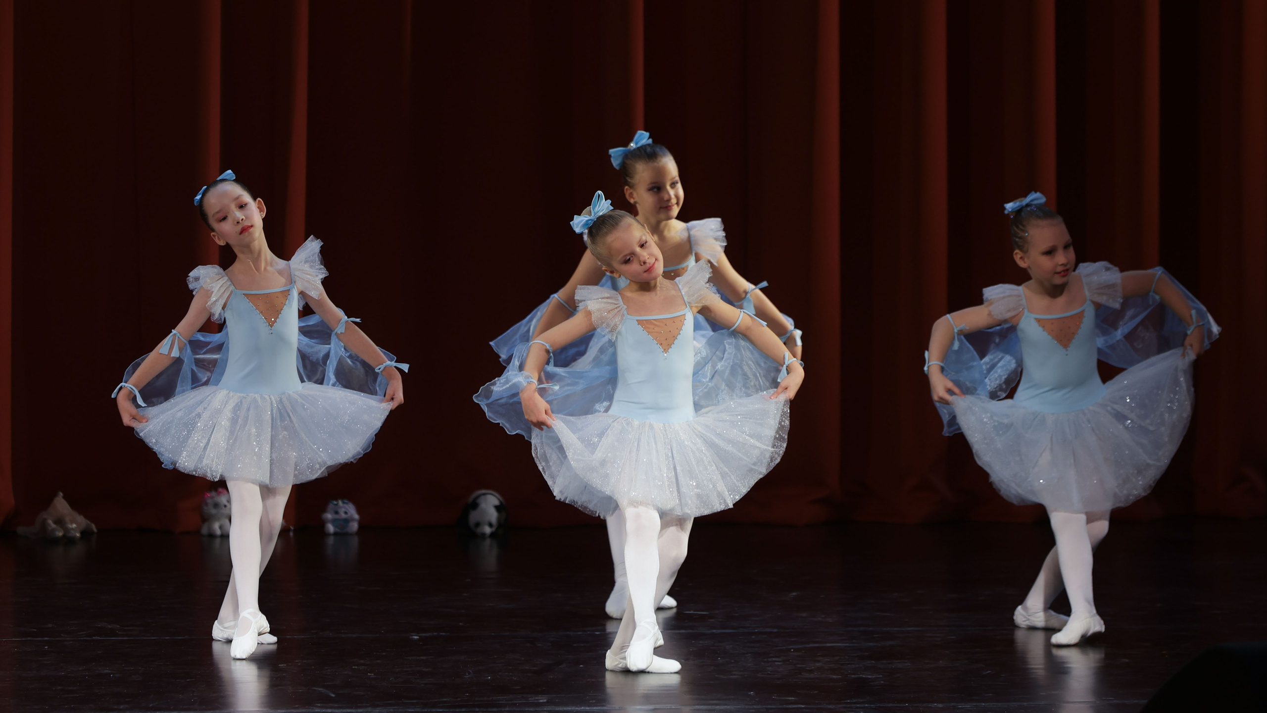 Фестиваль хореографического искусства «КУБОК ЛЕГЕНДЫ — 2025». Выпускные альбомы и школьный фотограф в Подольске, Троицке, Щербинке, Москве и Московской области