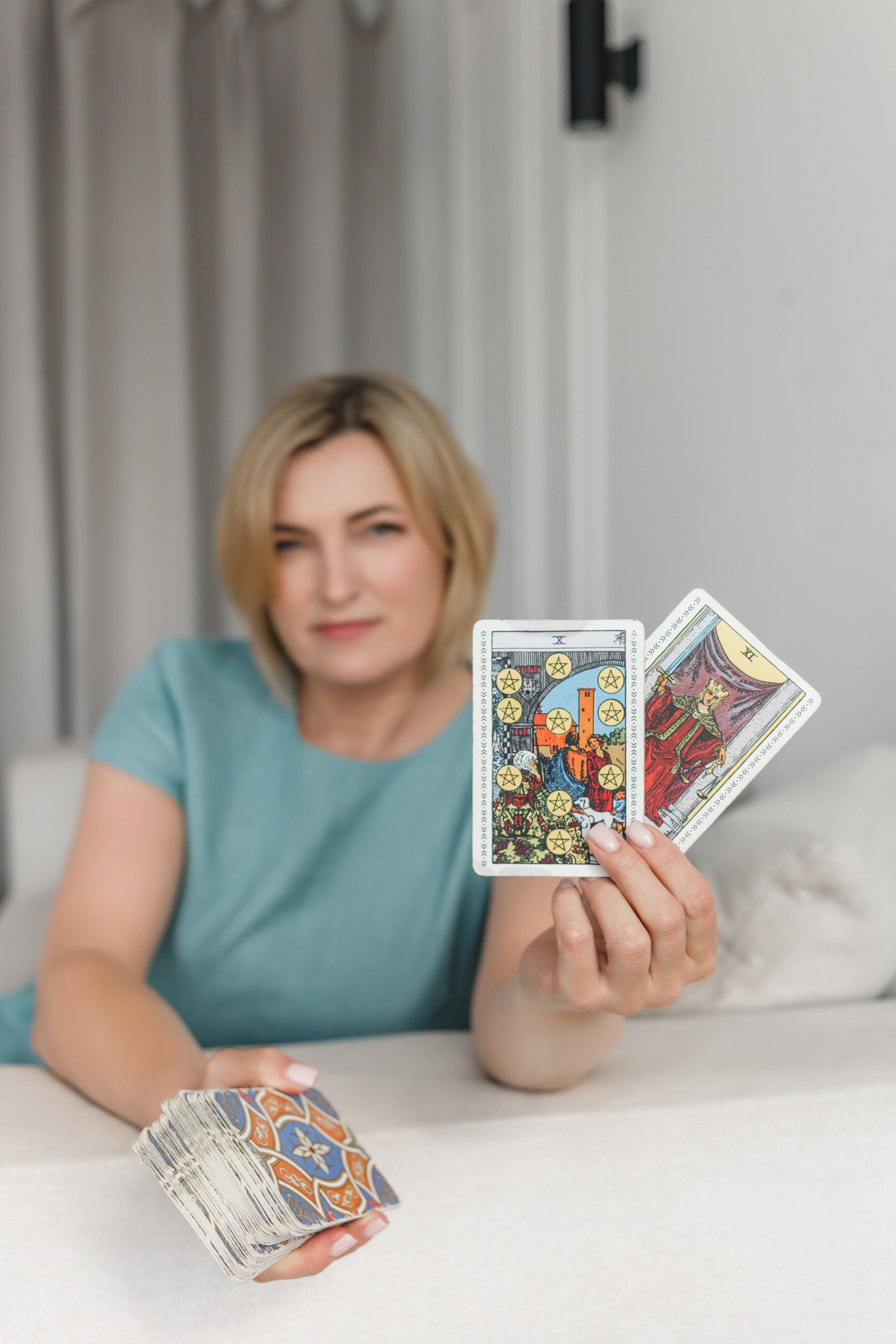 Контентная фотосессия для таролога. КОНТЕНТ ФОТОГРАФ