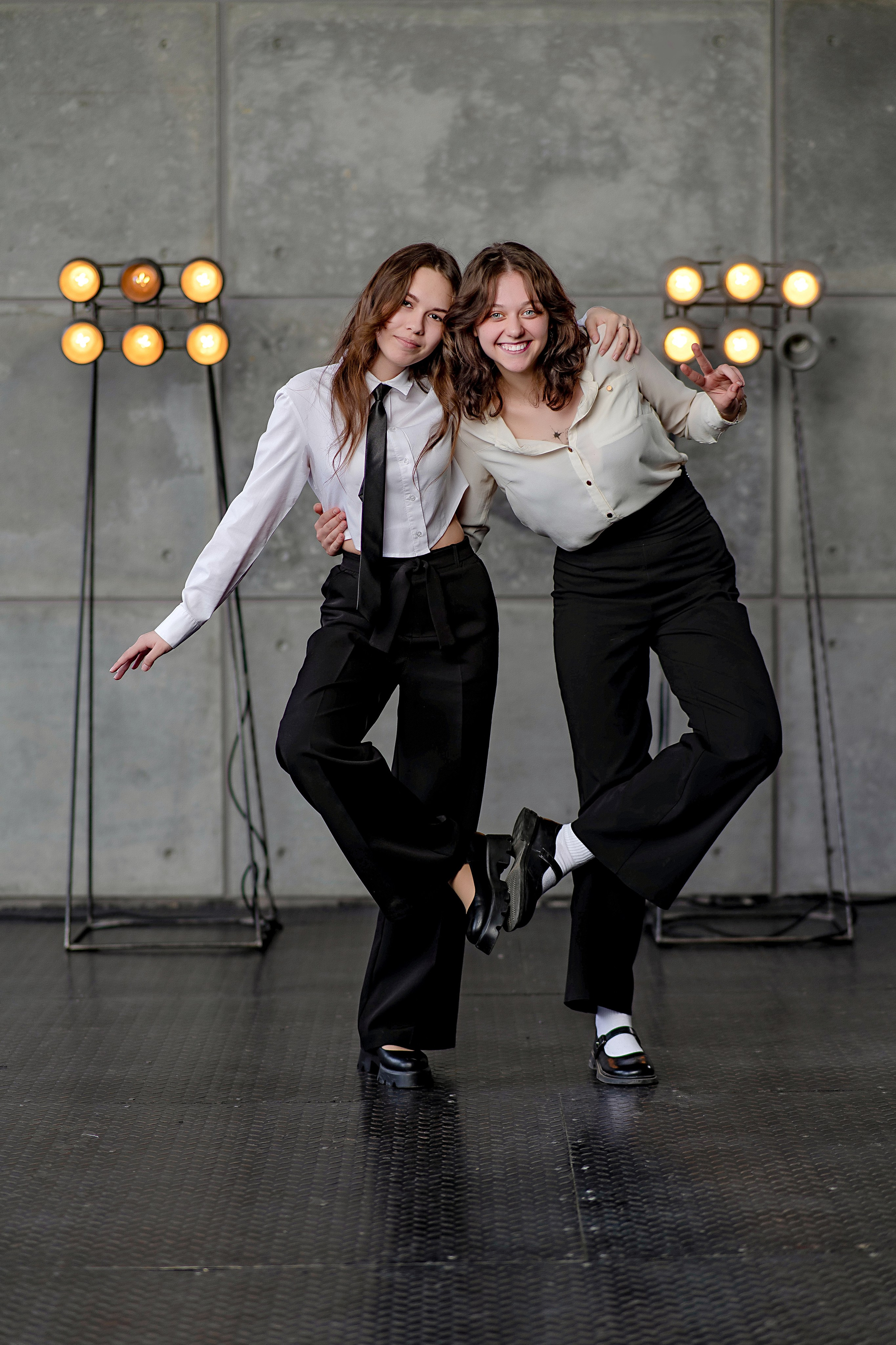 Выпускные (школьные) альбомы (книги) в Ростове-на-Дону. Современные Выпускные Альбомы в Ростове-на-Дону