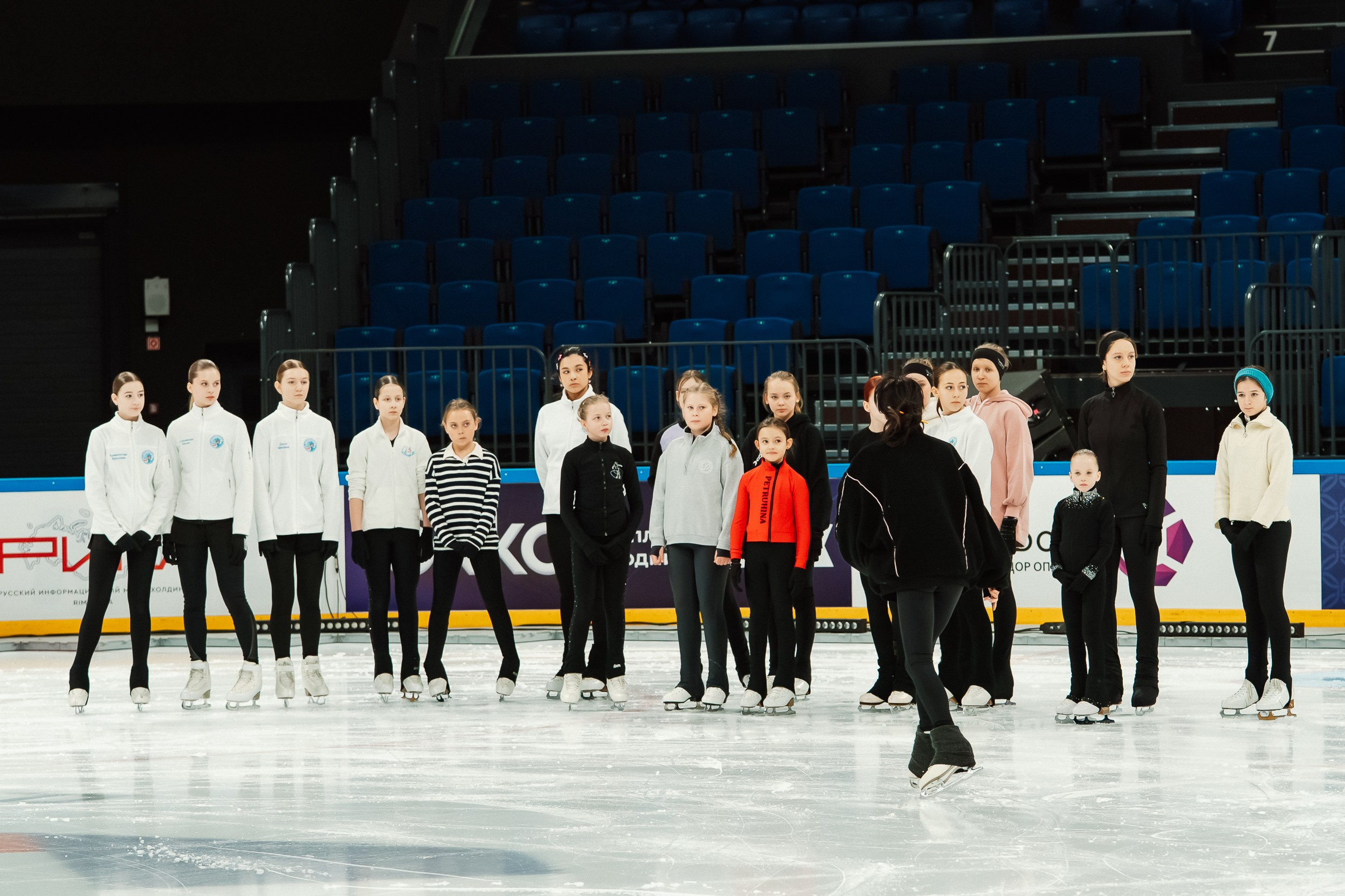 Мастер-класс Алины Загитовой в Новосибирске (11-00). Воробьева Ксения — Спортивный и танцевальный фотограф Новосибирск
