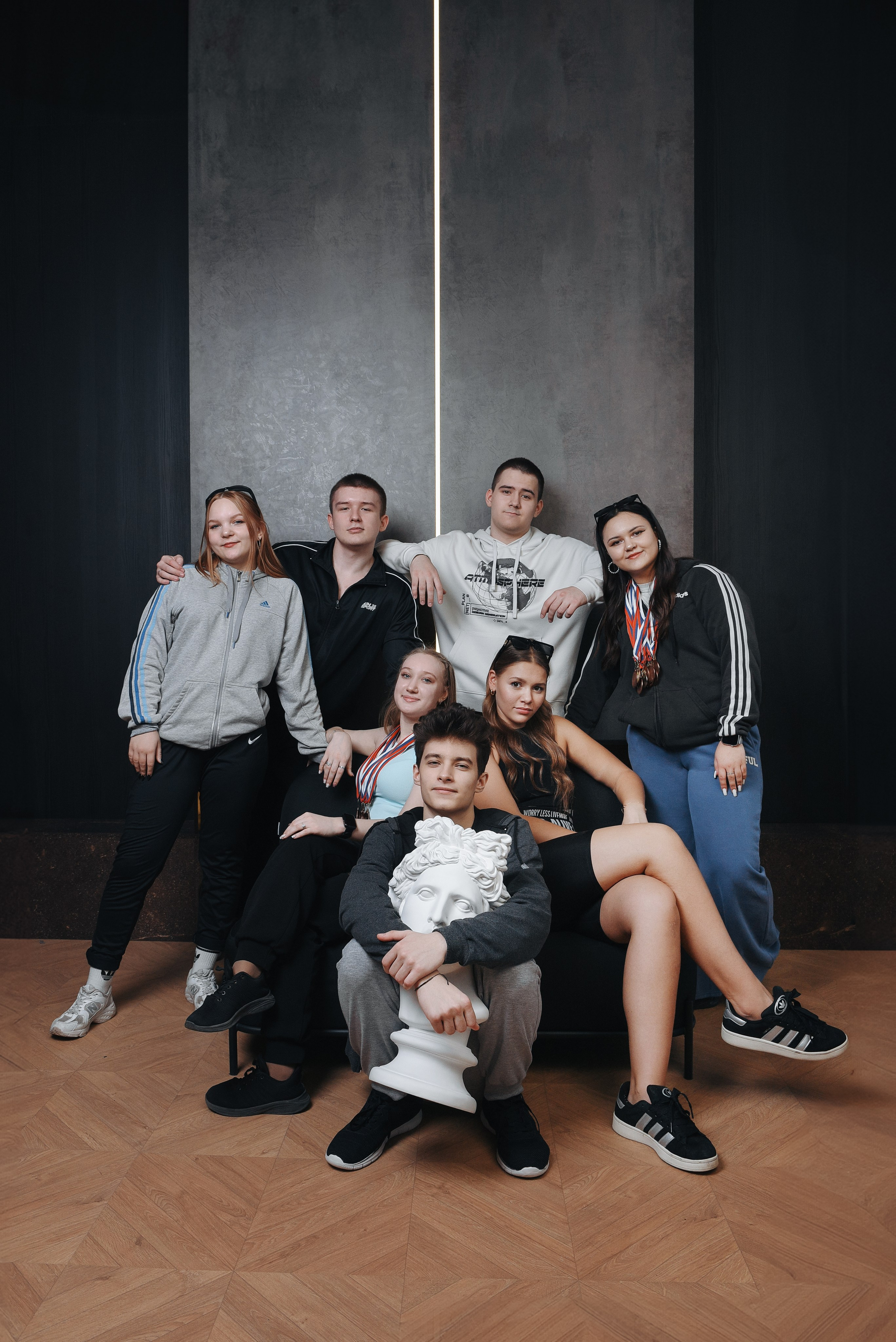 #43 11 а. Выпускные альбомы в Кургане, Твой альбом, Книга