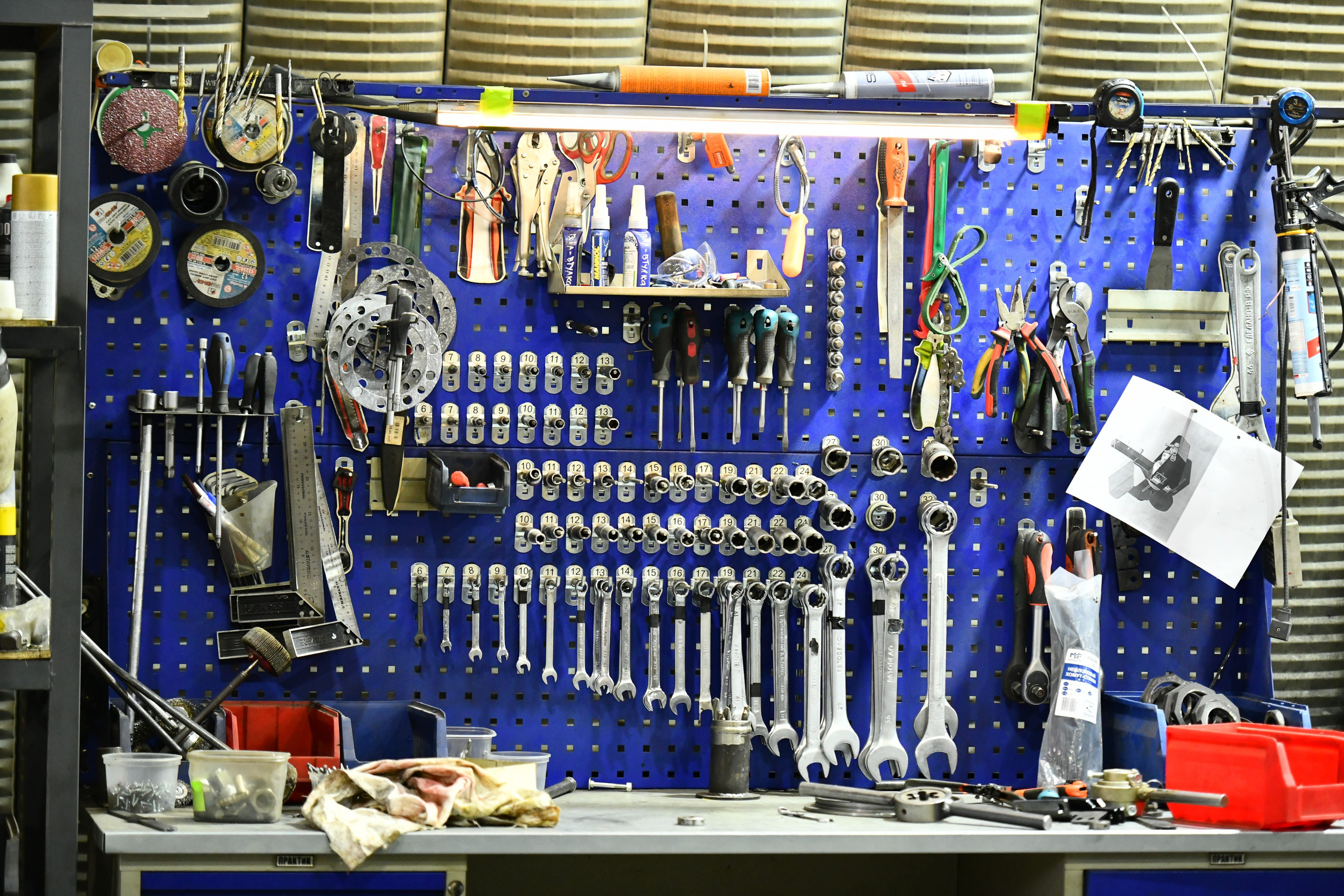 Репортаж с экскурсии на Завод ТРОМ. Репортажный и семейный фотограф — Шелихов Сергей