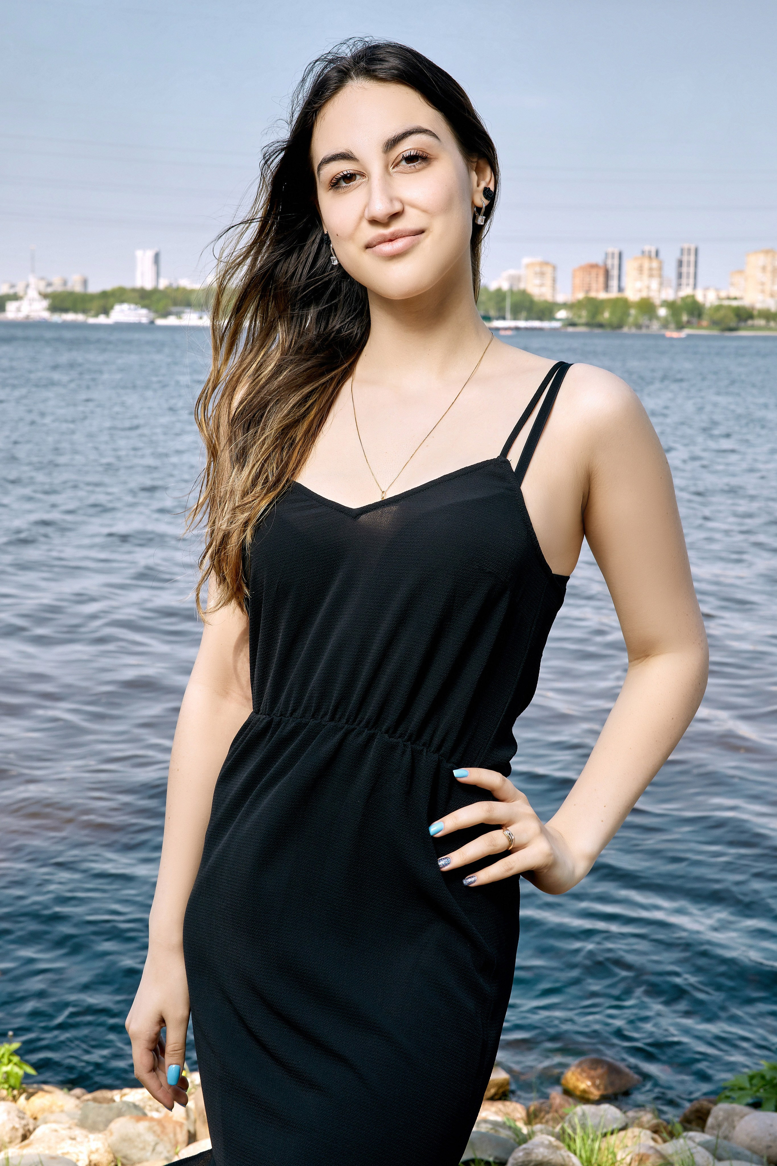 Фотограф на выпускной в Москве, заказать услуги фотосъёмки — Цены и стоимость услуг профессионального фотографа на выпускной