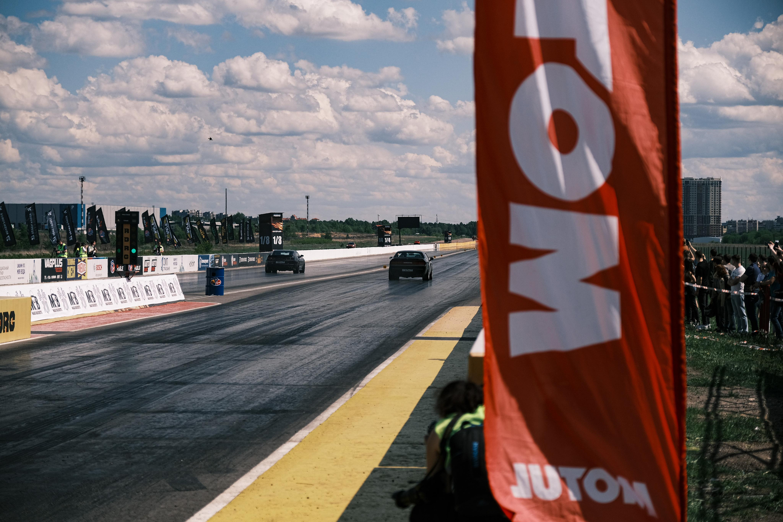 RUSSIAN WEEKEND DRAGS. Фотограф Москва. Киселева Елизавета