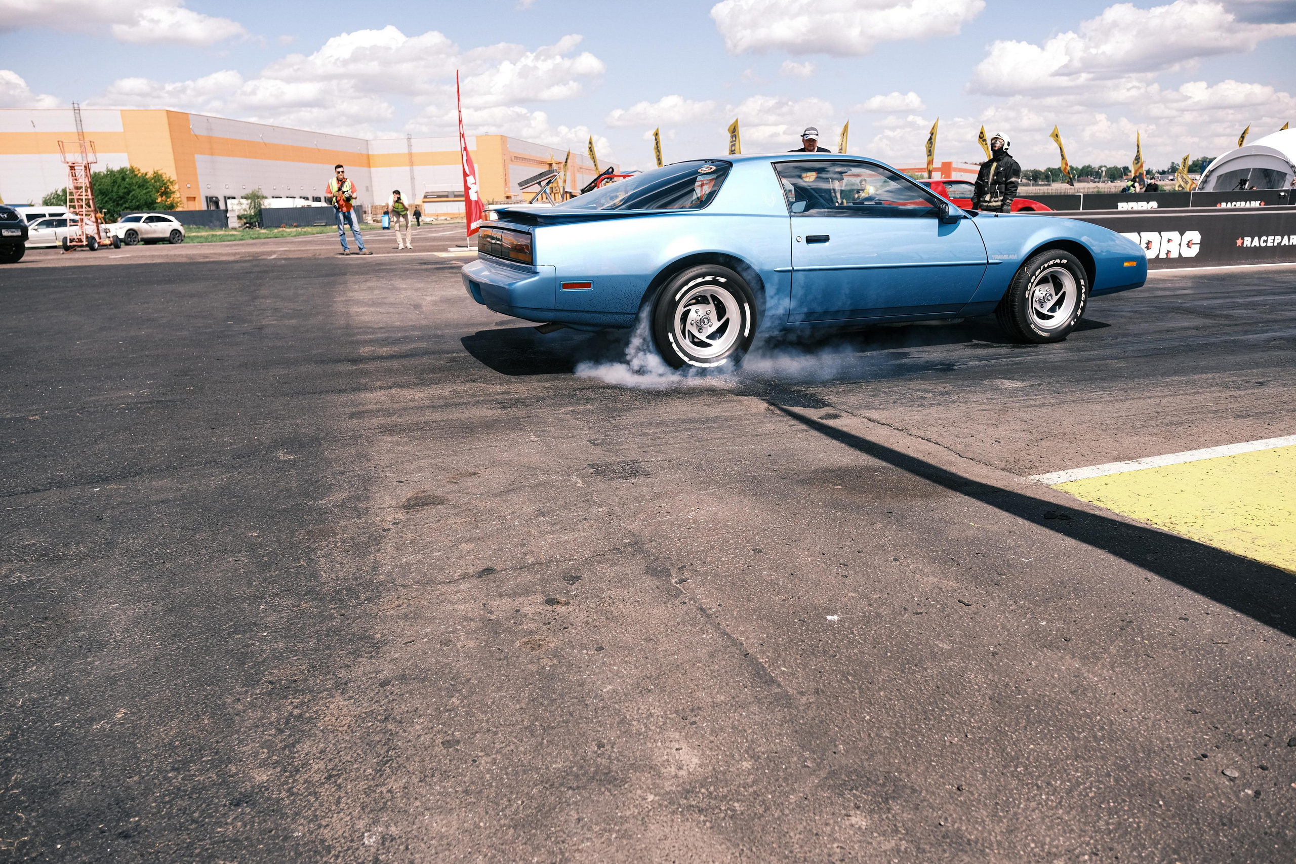 RUSSIAN WEEKEND DRAGS. Фотограф Москва. Киселева Елизавета