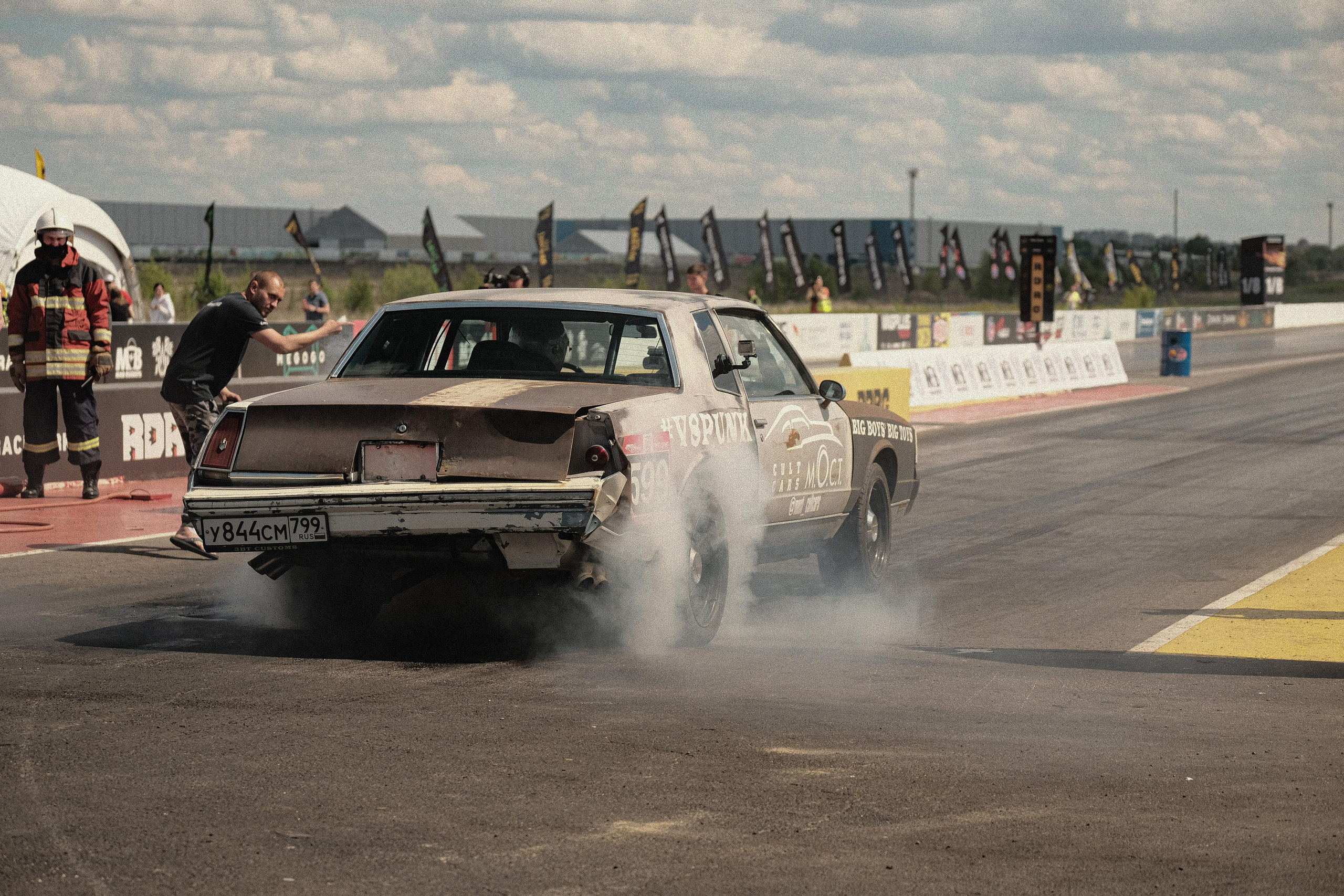 RUSSIAN WEEKEND DRAGS. Фотограф Москва. Киселева Елизавета
