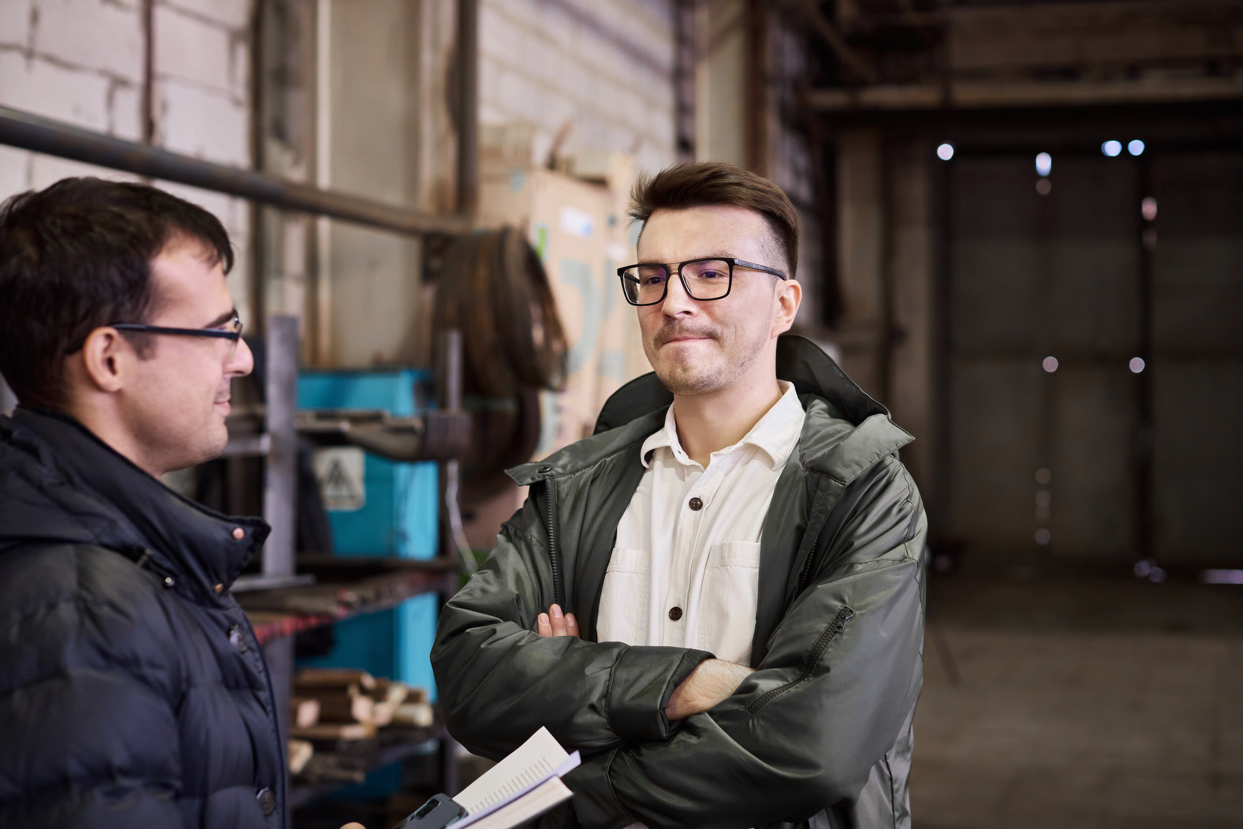 Съемка с производства строительного крепежа. Контент для бизнеса в Екатеринбурге Полдень Медиа