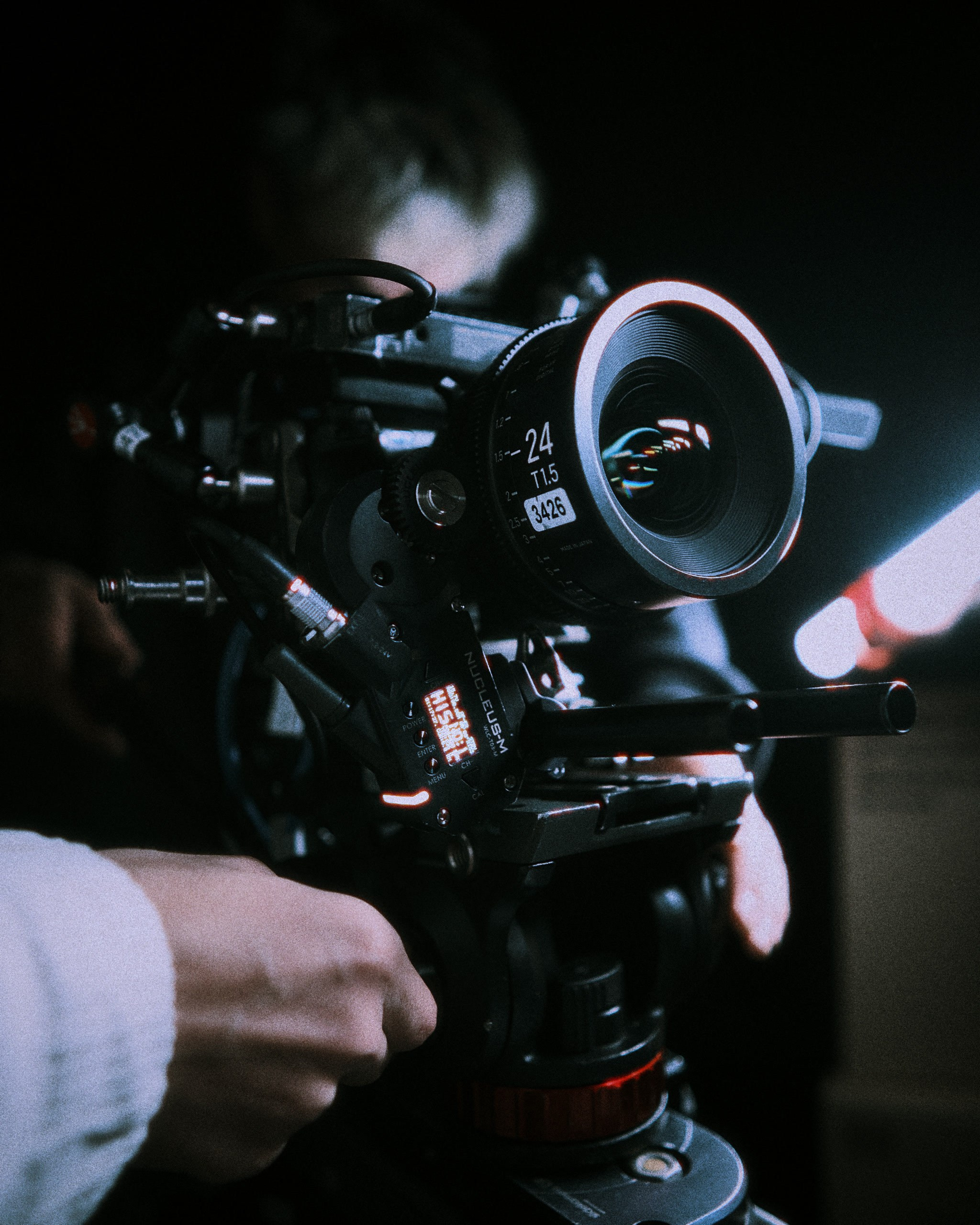 Артём Пылаев. О себе. Репортажный и портретный фотограф, в Москве Артём Пылаев