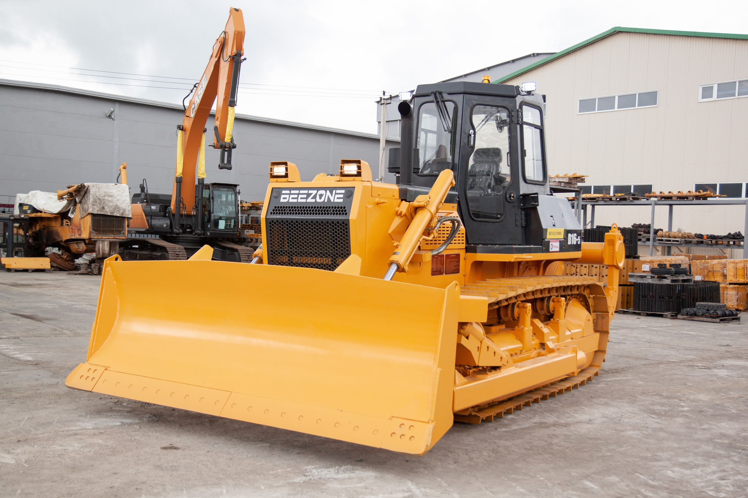 Фото бульдозер D16-5E. Продажа и обслуживание грузовой техники и спецтехники в г. Новосибирск компания СТИ