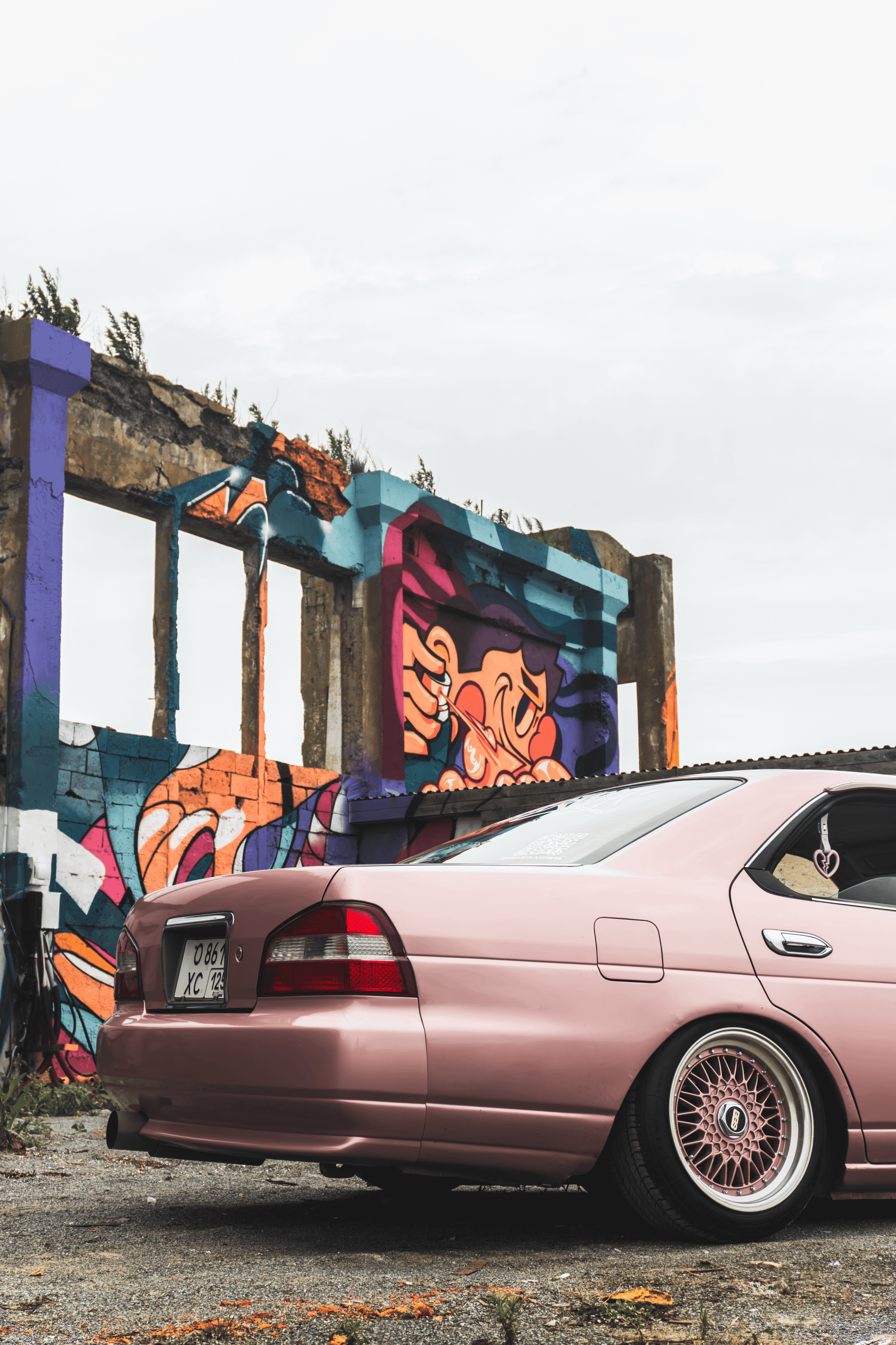 Nissan Laurel C35: на розовых движениях