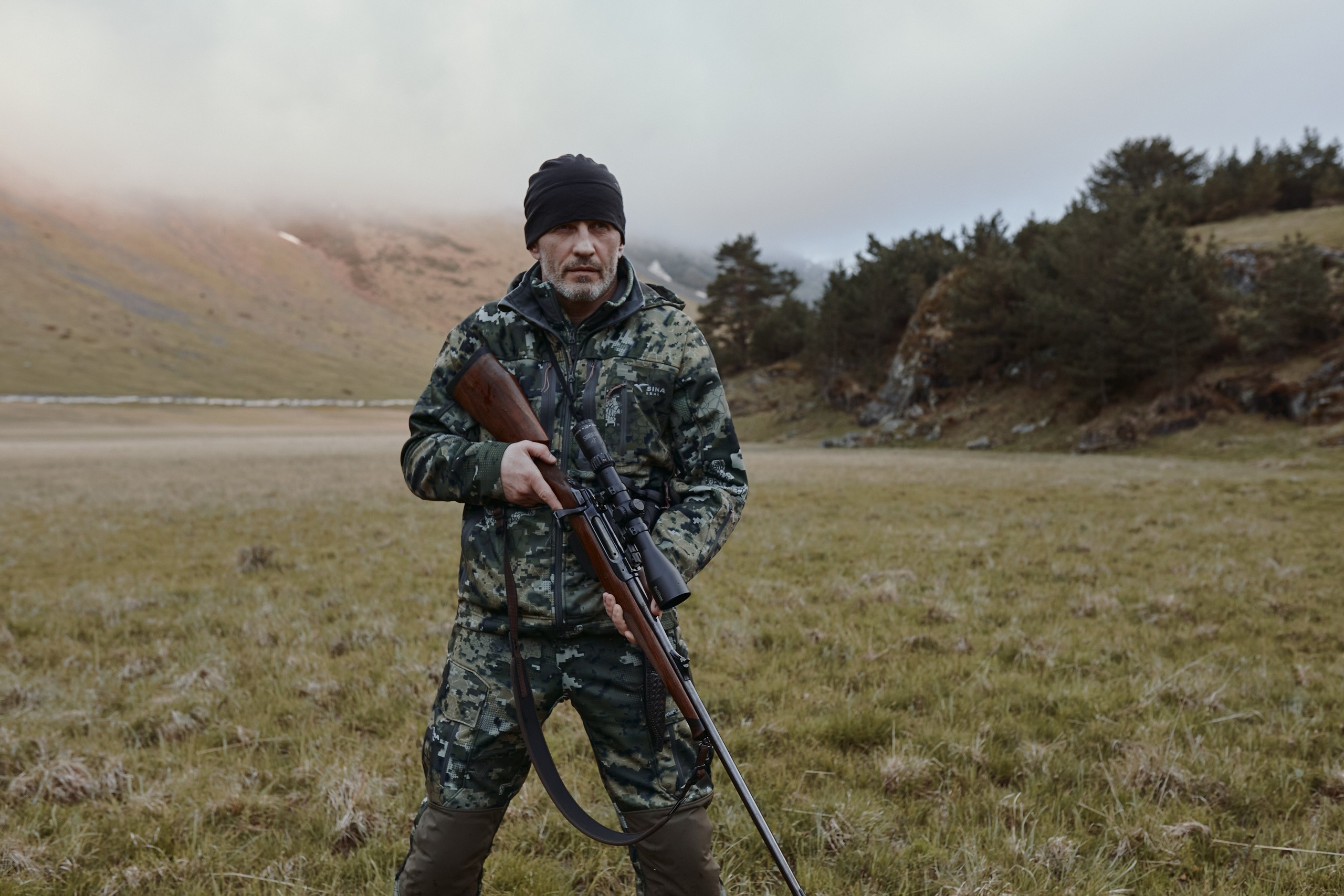 Съемка для бренда охотничьей одежды под ключ. Фотограф Продюсер в горах КБР / Москва Нальчик Горы