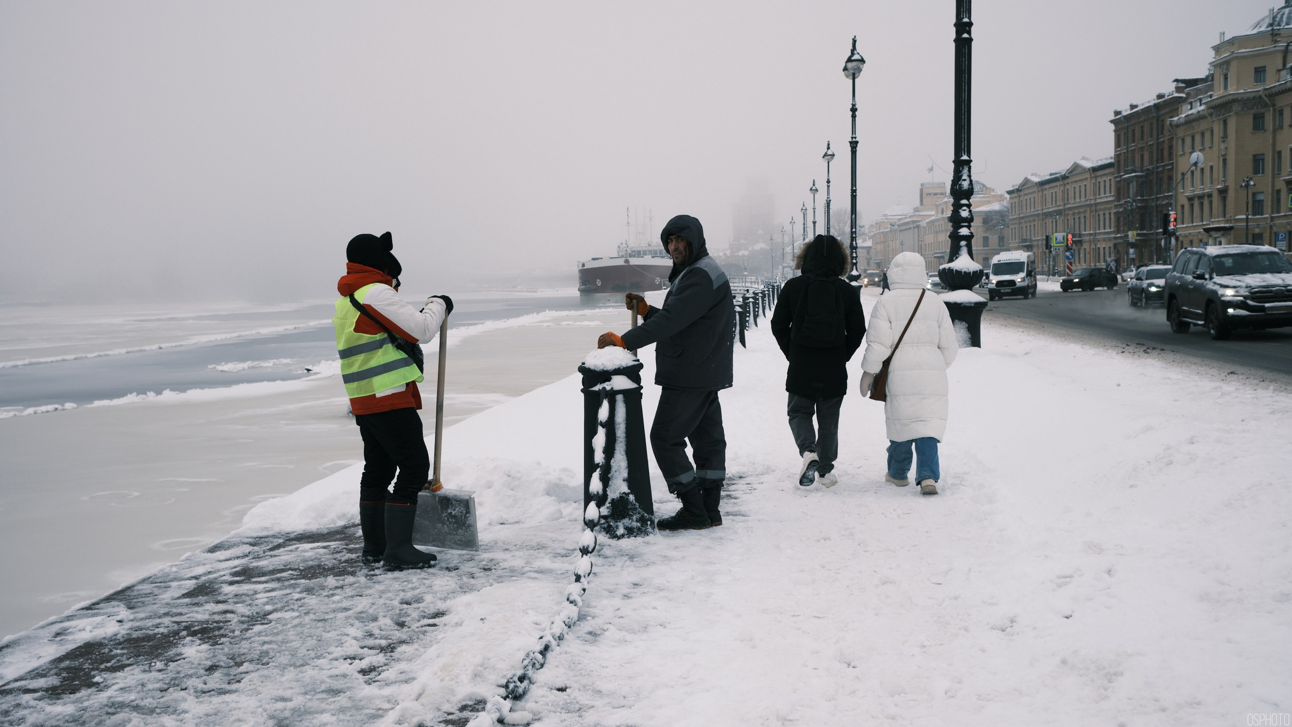 Снег и туман в Санкт-Петербурге. Фотографъ Сергѣевъ. Поймать мгновеніе