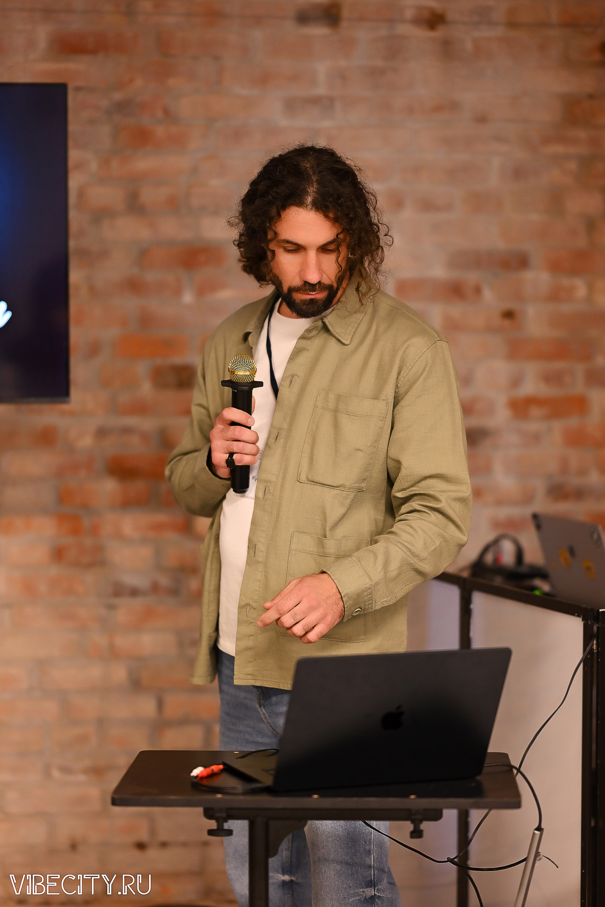 ДИЗАЙН-ФЕСТ КОНФЕРЕНЦИЯ. VIBECITY.RU Вайб Сити Ру Фоторепортажи Фотоотчеты Калининград