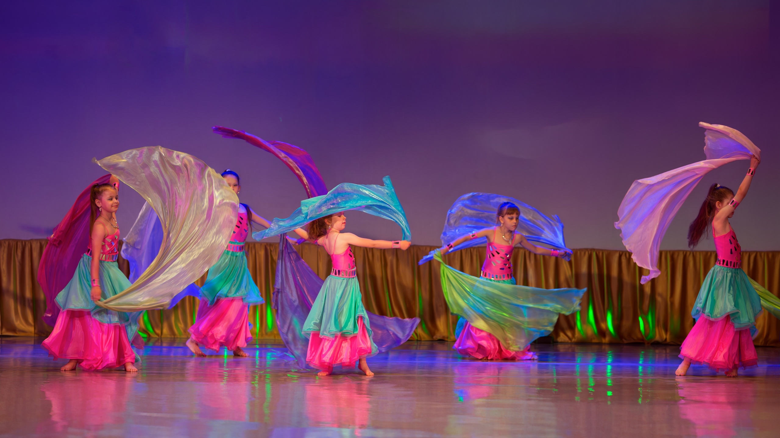 Студия «Lamis» отчетный концерт 2024. Выпускные альбомы и школьный фотограф в Подольске, Троицке, Щербинке, Москве и Московской области