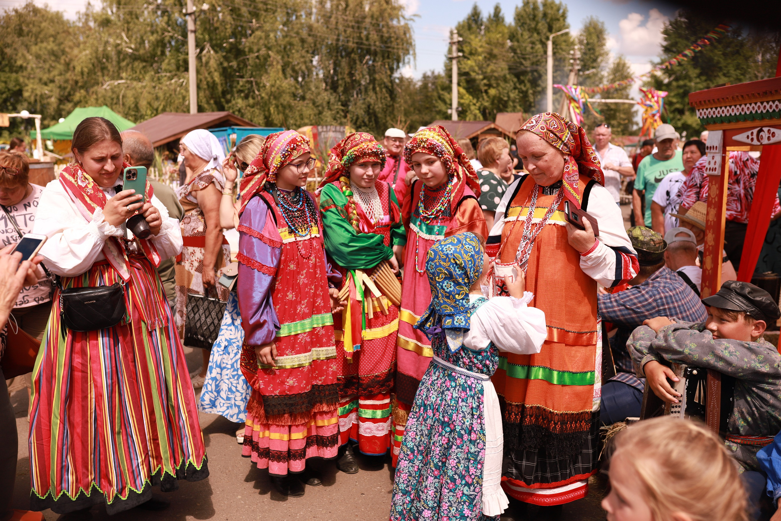 ФОТОПРОЕКТ «РУССКАЯ ДУША» Ярмарка «Бондарская карусель». Ольга Смирнова юрист, фотограф