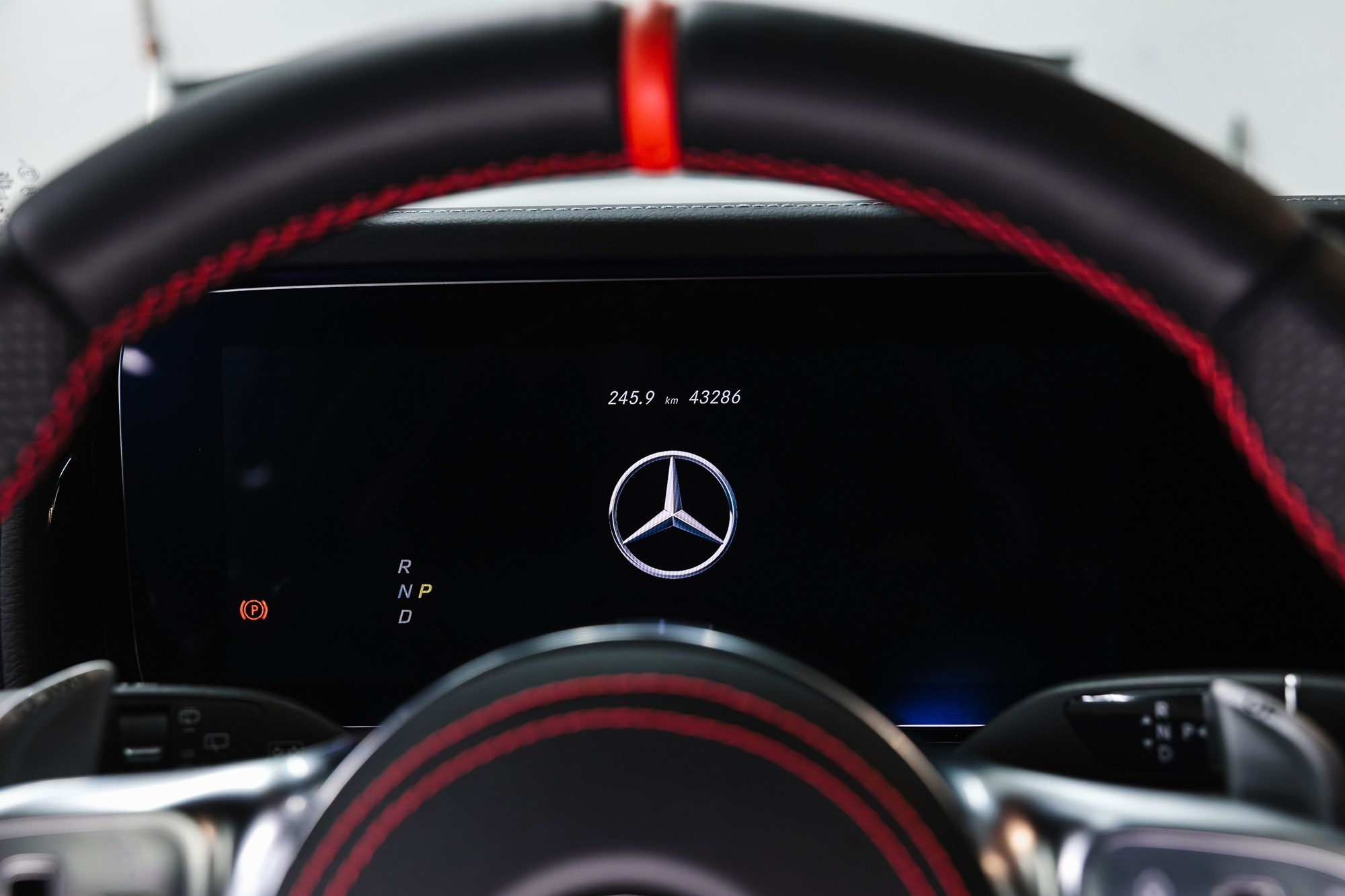 Mercedes-Benz G 400d 2.9 4MATIC 9G-Tronic (330 л. с.) 2023. Автосалон «Х-Авто»