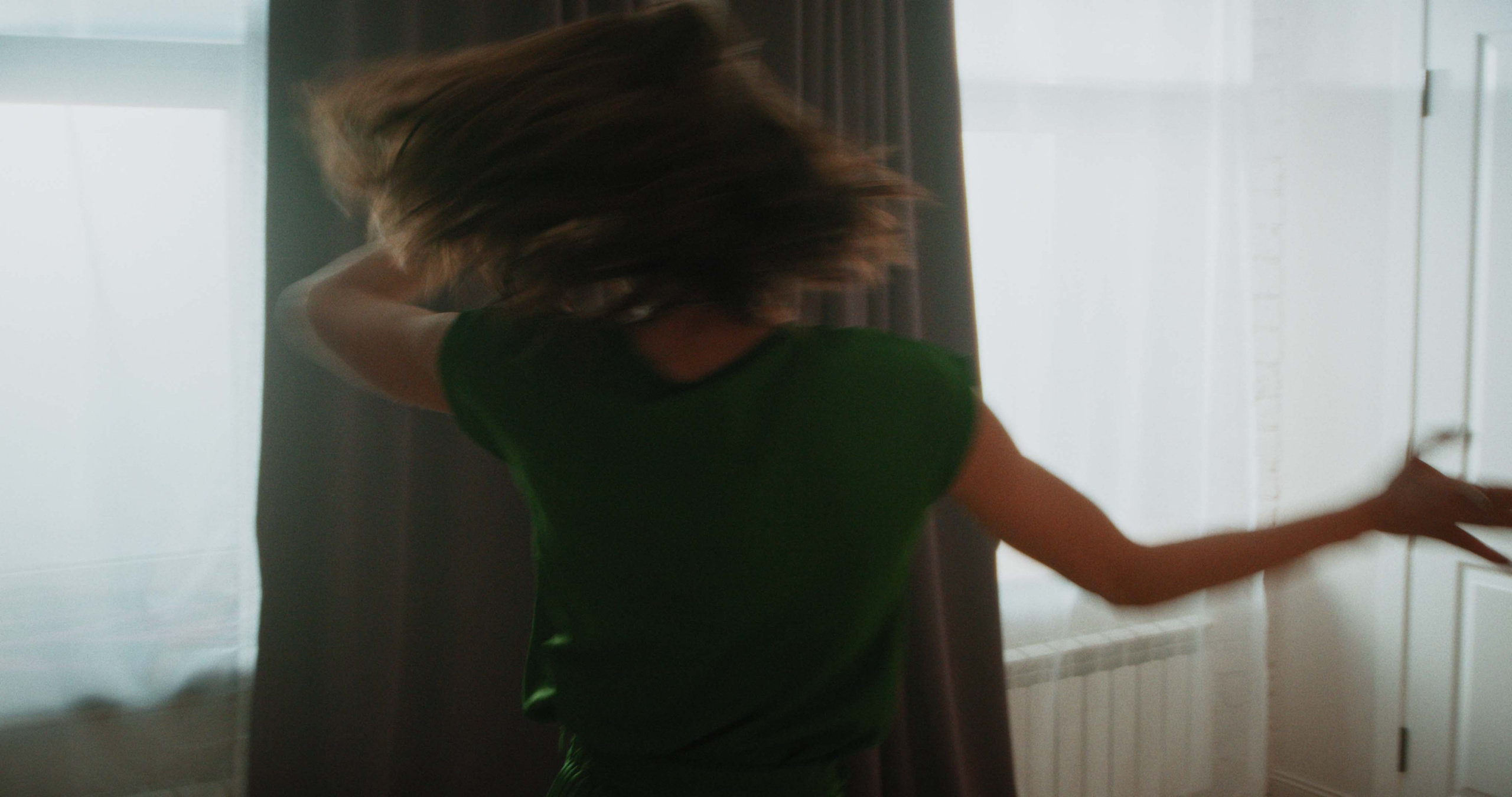 Клип группы Снимки — Танцуй. Цветокоррекция видео