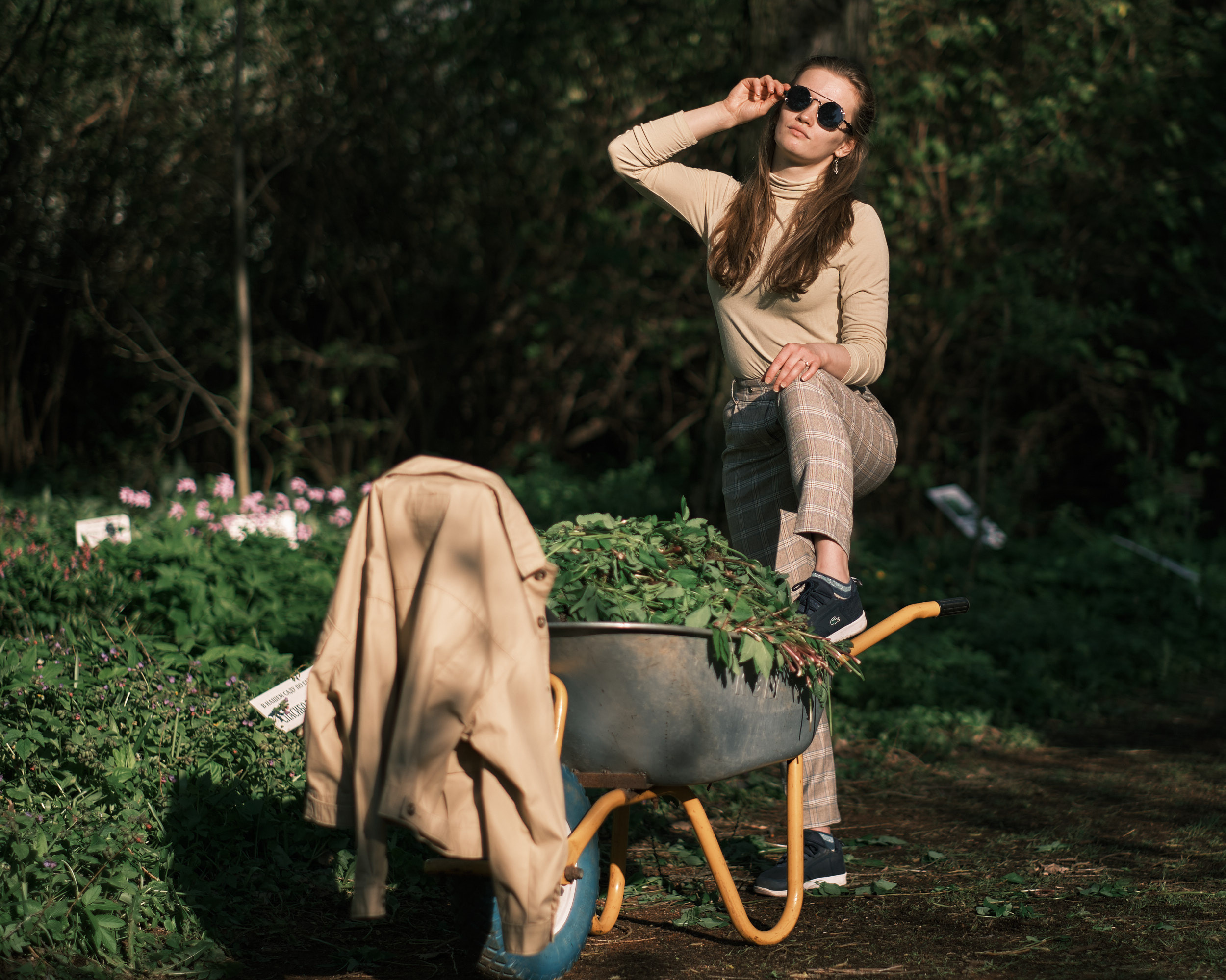 Фотосессия в Ботаническом саду МГУ. Портретная фотосъемка в Москве. Фотограф Алексей Афанасьев