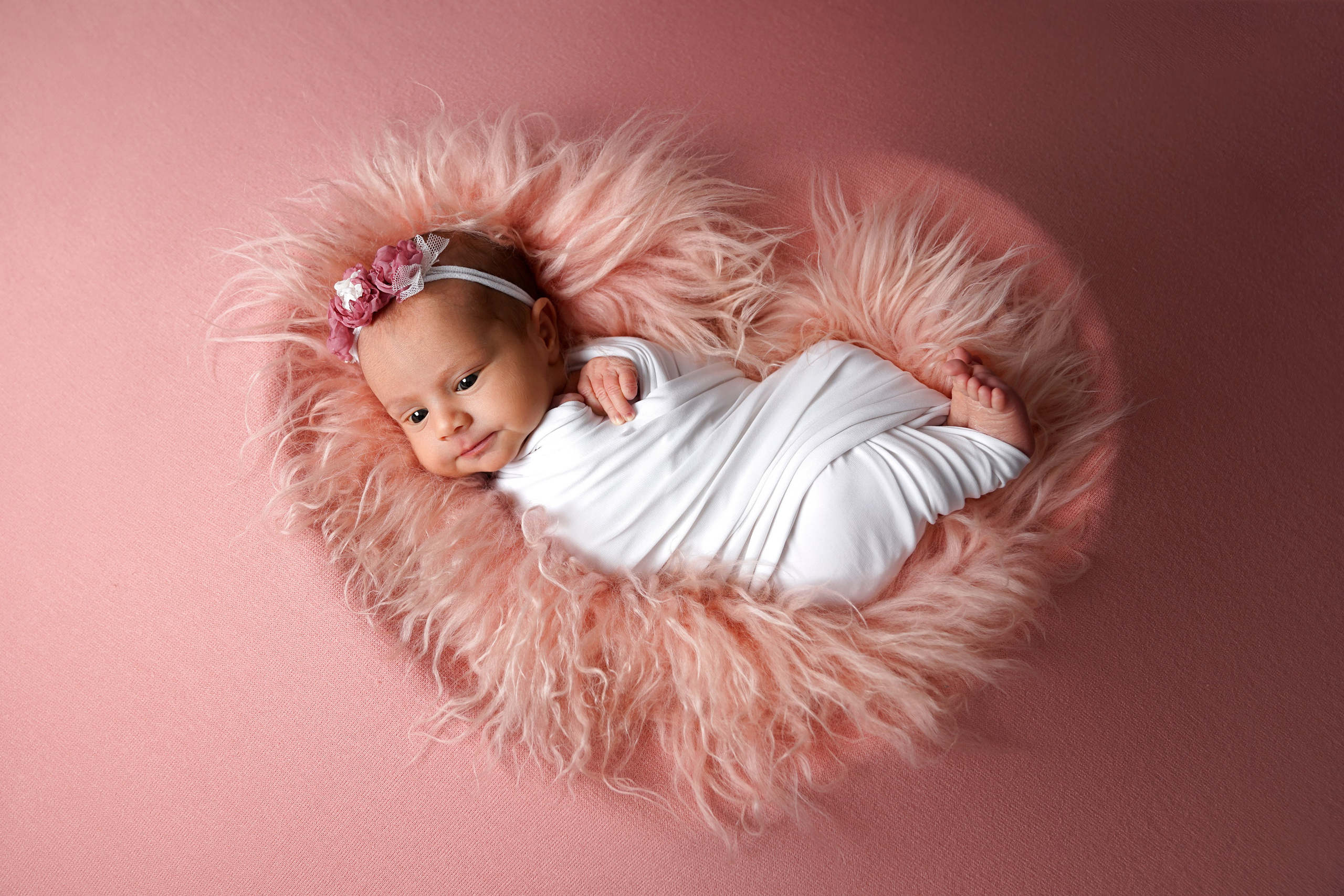 Фотосессия новорожденного (newborn). Фотограф новорожденных, детей до года и беременных в Симферополе