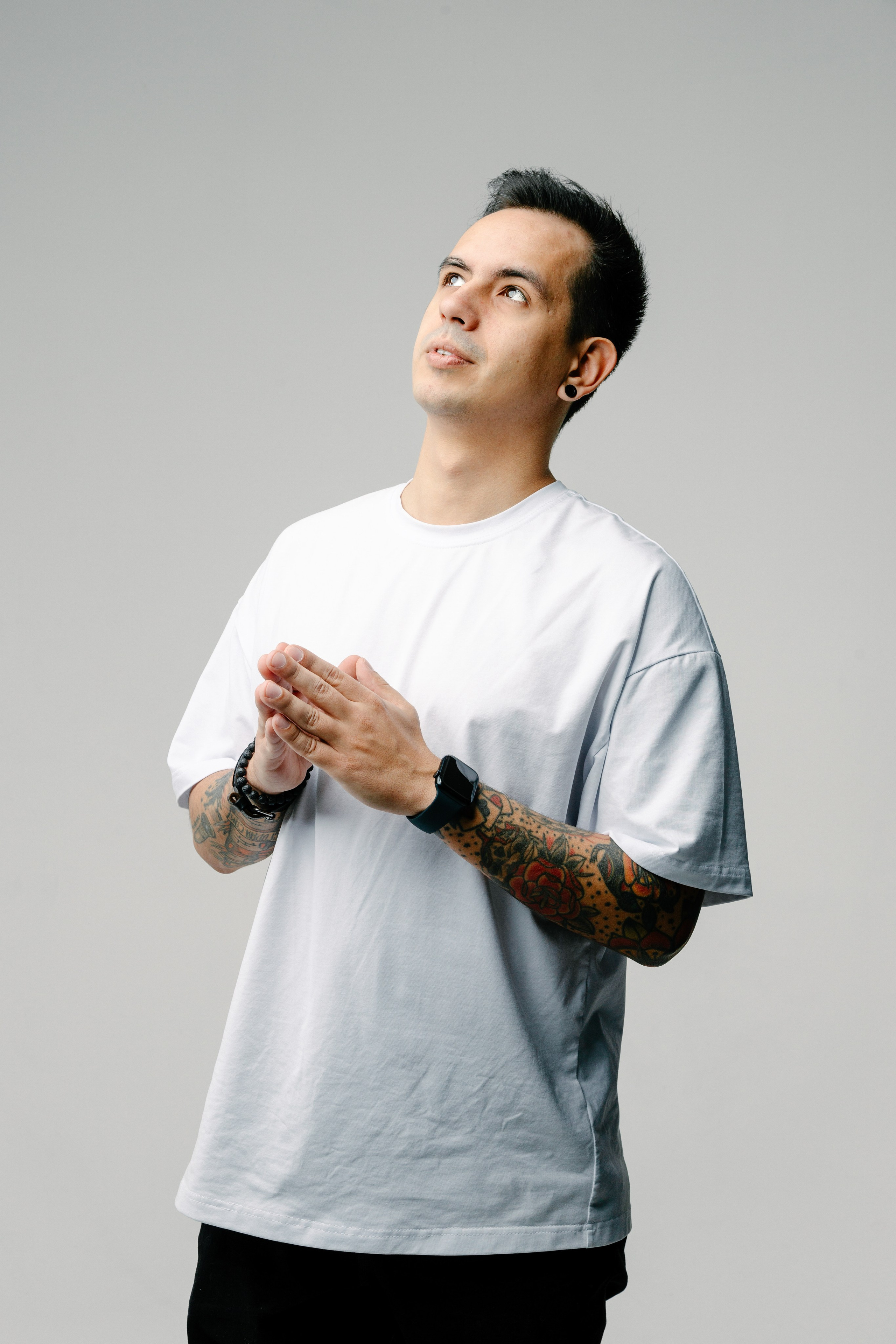 Фотограф в студии Сочи