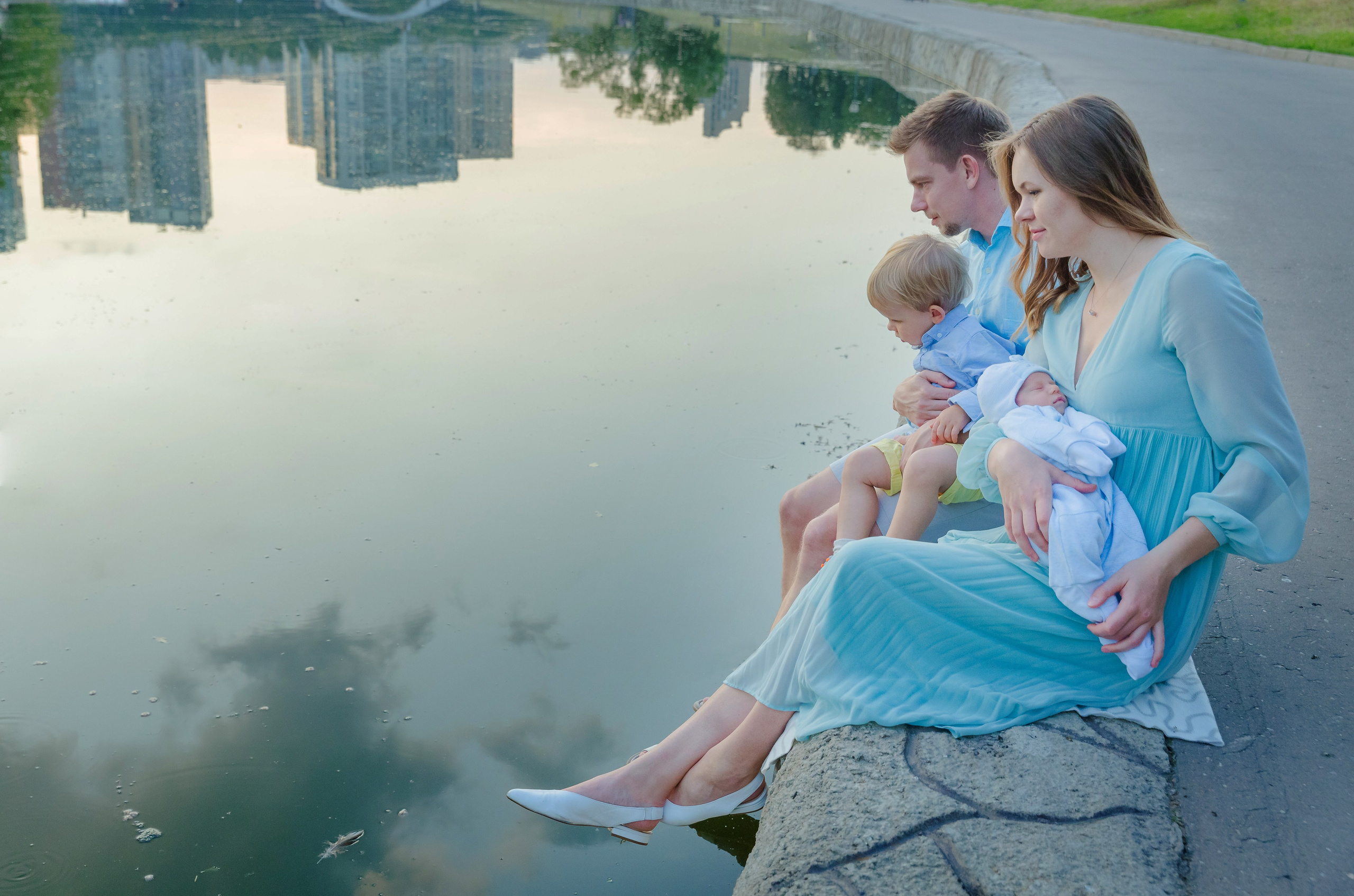 Семейная фотосессия в парке с детьми