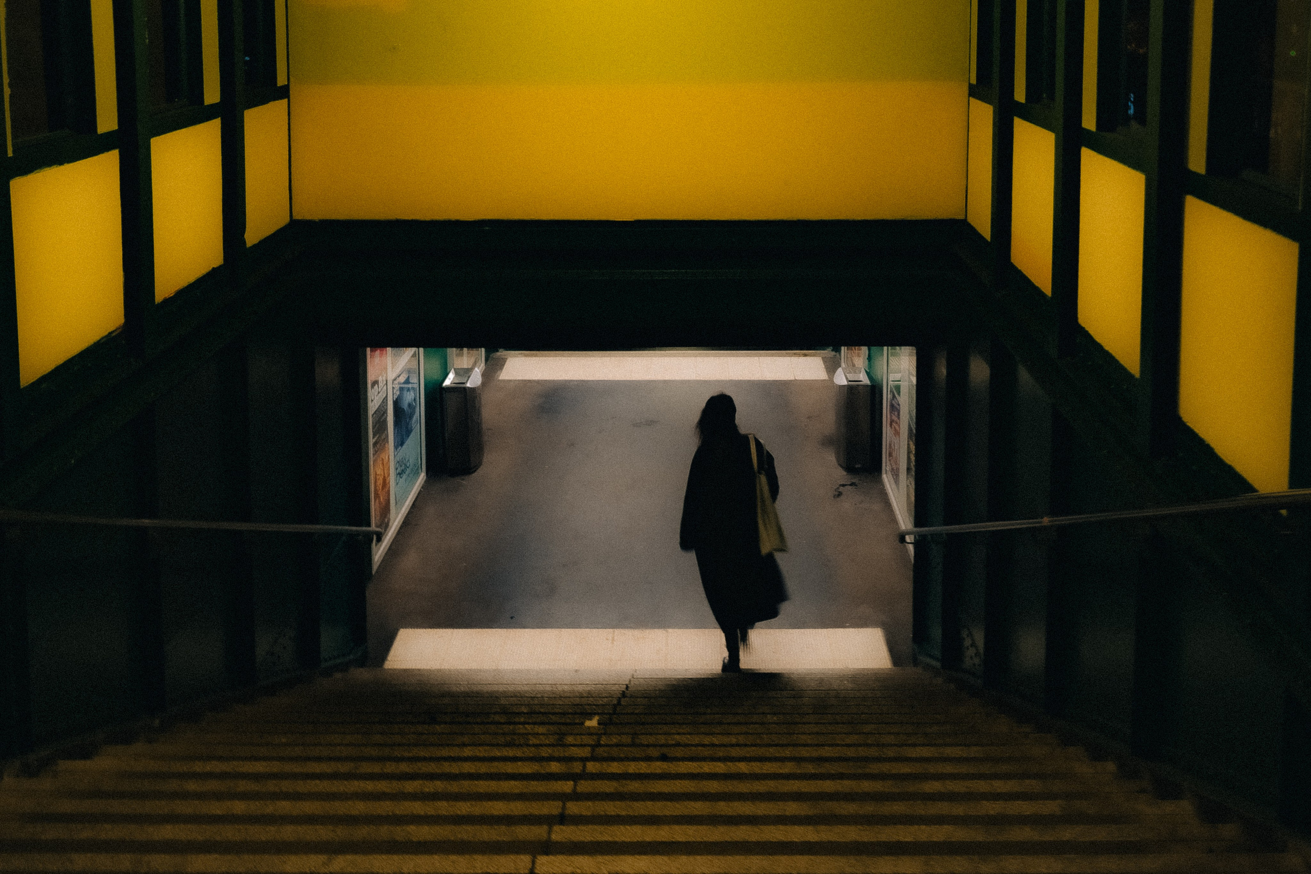 ART. Если ты на Земле — звони