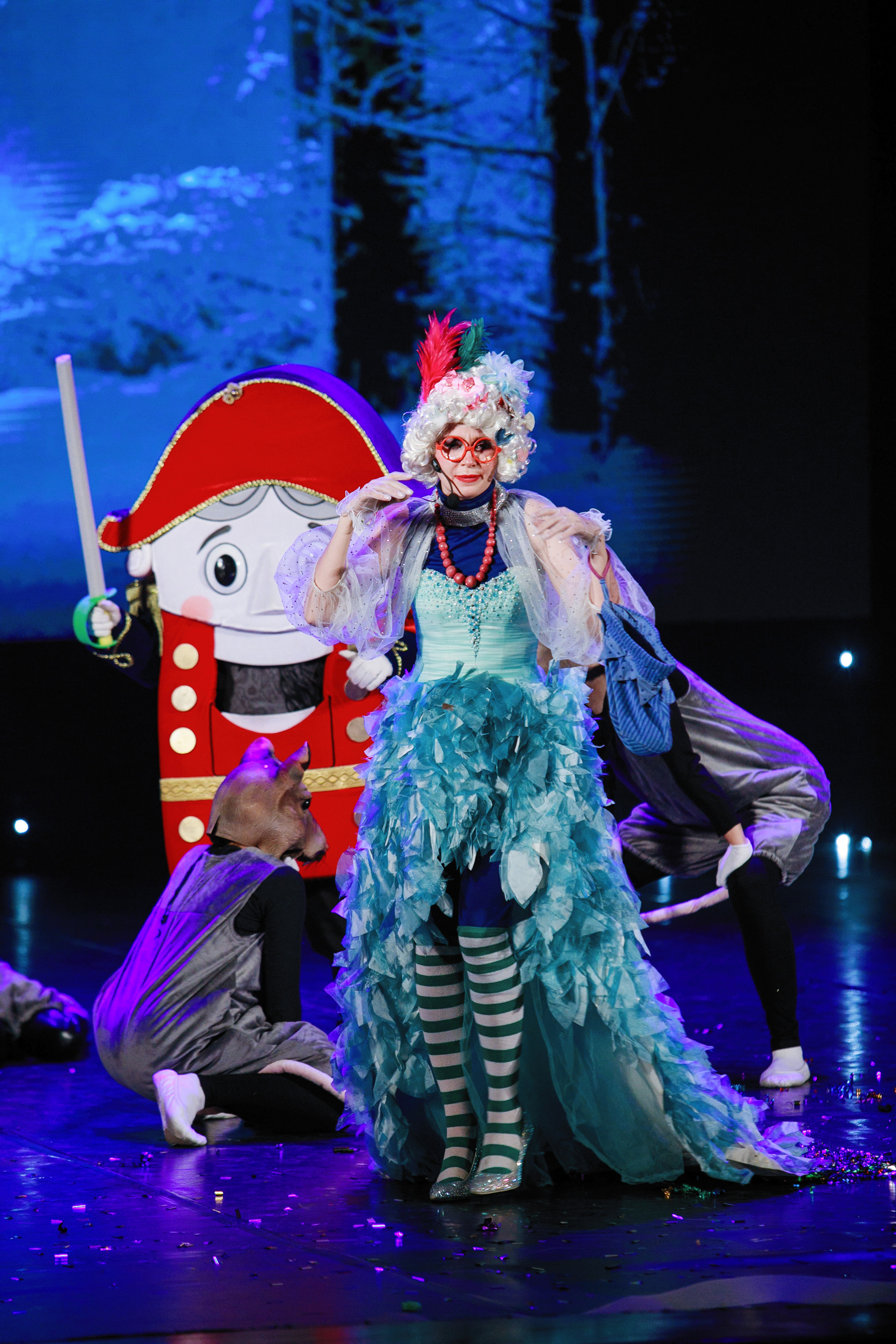 Ёлки новогодние в ДКЖ 2022. Фотомастерская Воробьевых