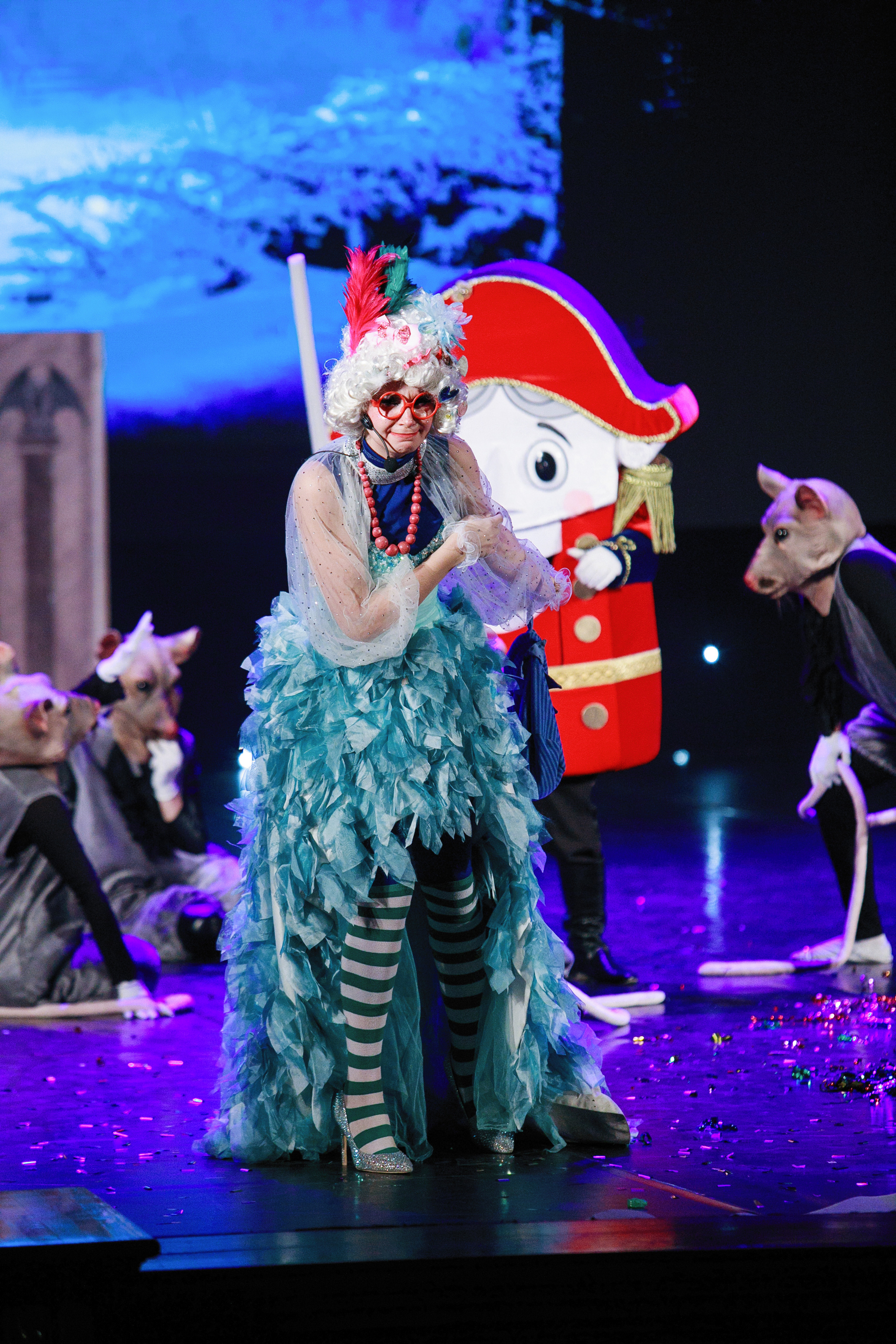 Ёлки новогодние в ДКЖ 2022. Фотомастерская Воробьевых