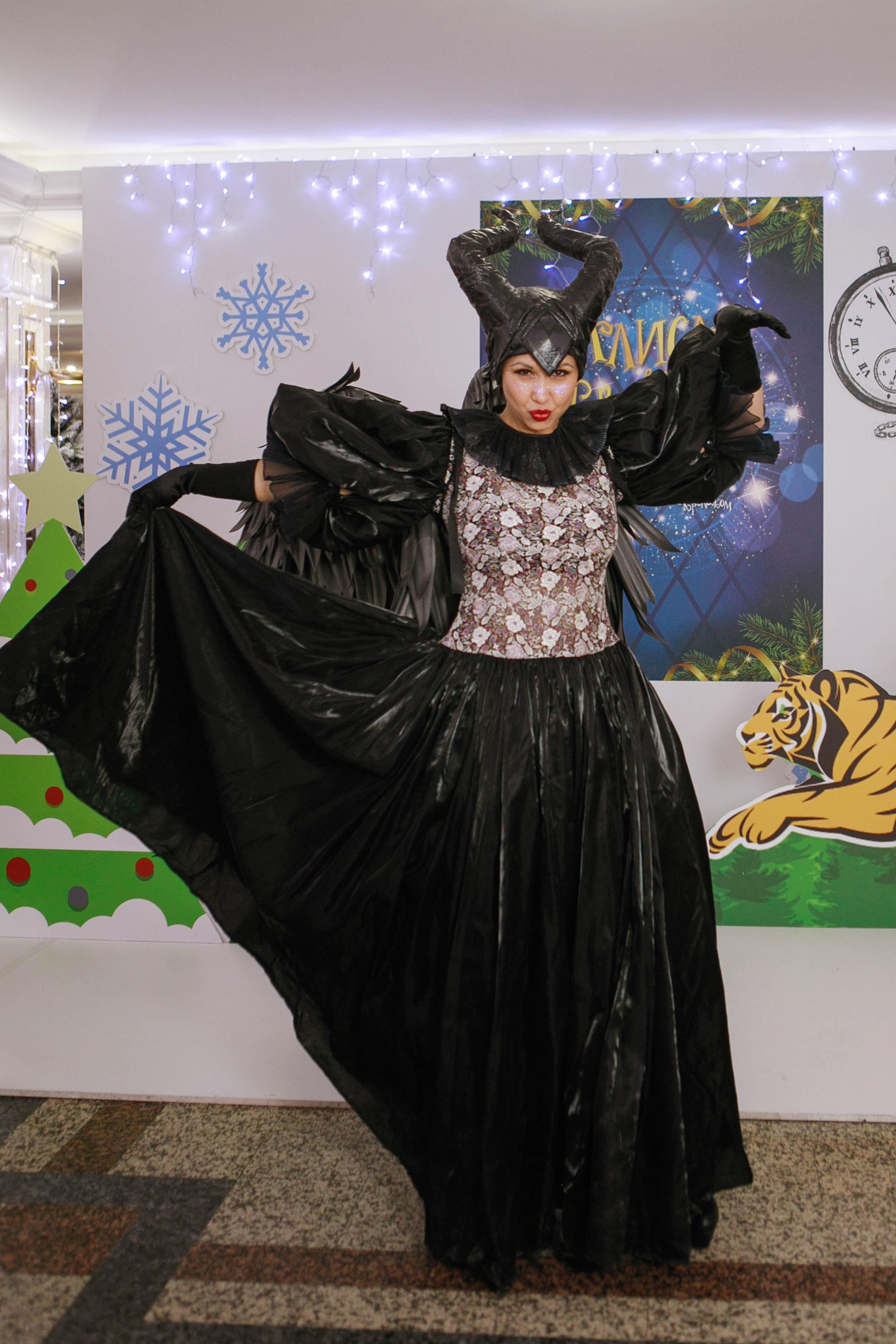 Ёлки новогодние в ДКЖ 2022. Фотомастерская Воробьевых