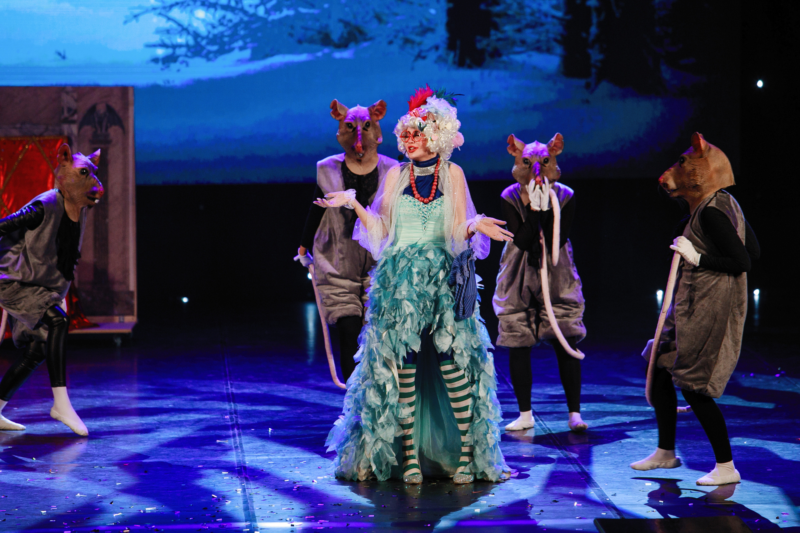 Ёлки новогодние в ДКЖ 2022. Фотомастерская Воробьевых