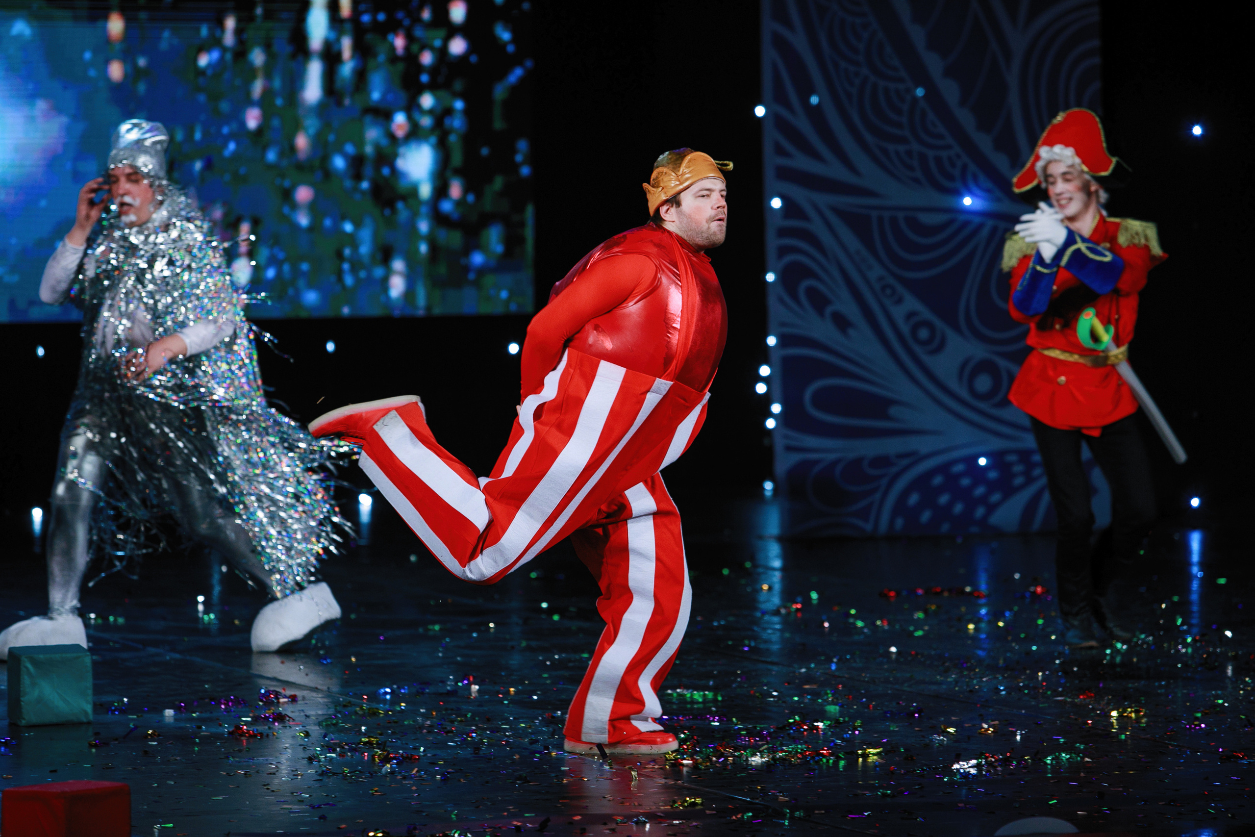 Ёлки новогодние в ДКЖ 2022. Фотомастерская Воробьевых