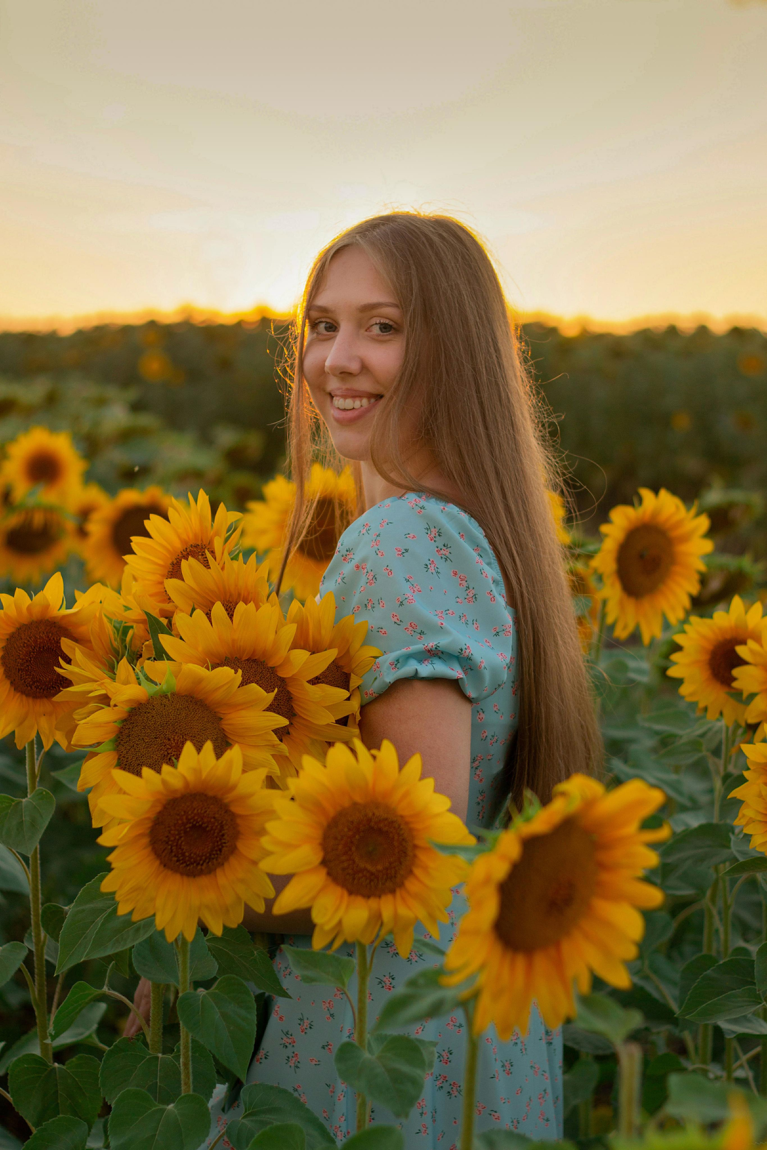 Фотосессия в подсолнухах. Детский и семейный фотограф в Уфе Зинаида Вольштейн