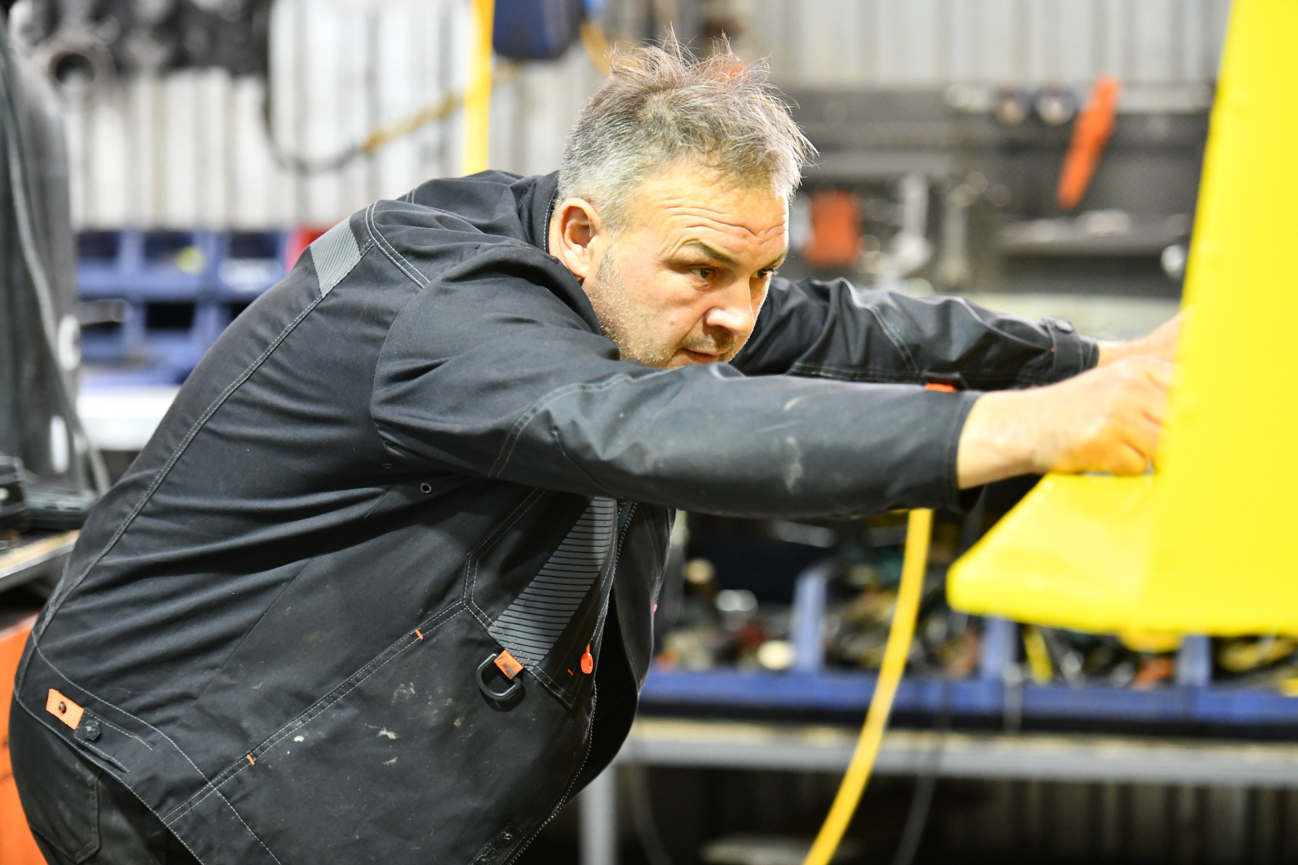 Репортаж с экскурсии на Завод ТРОМ. Репортажный и семейный фотограф — Шелихов Сергей