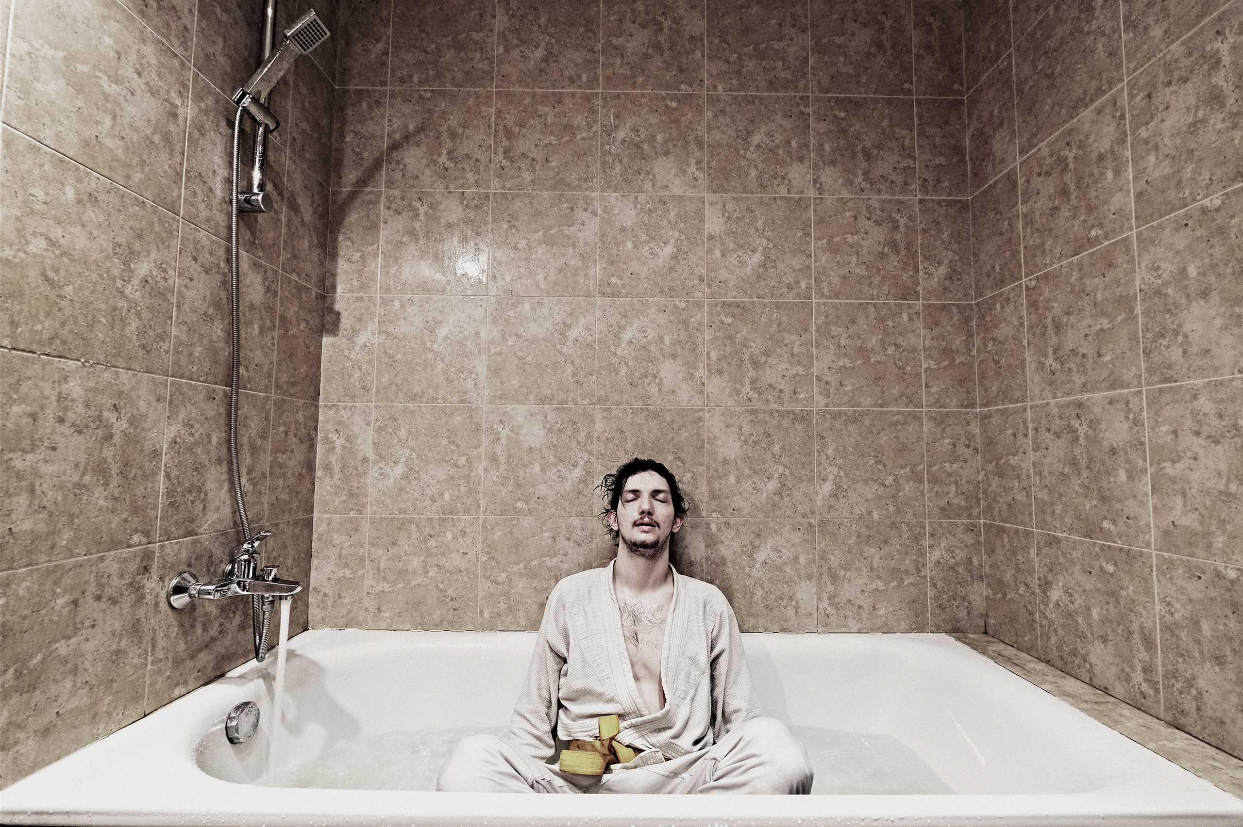 ОТДАМ ЛЮБОВЬ