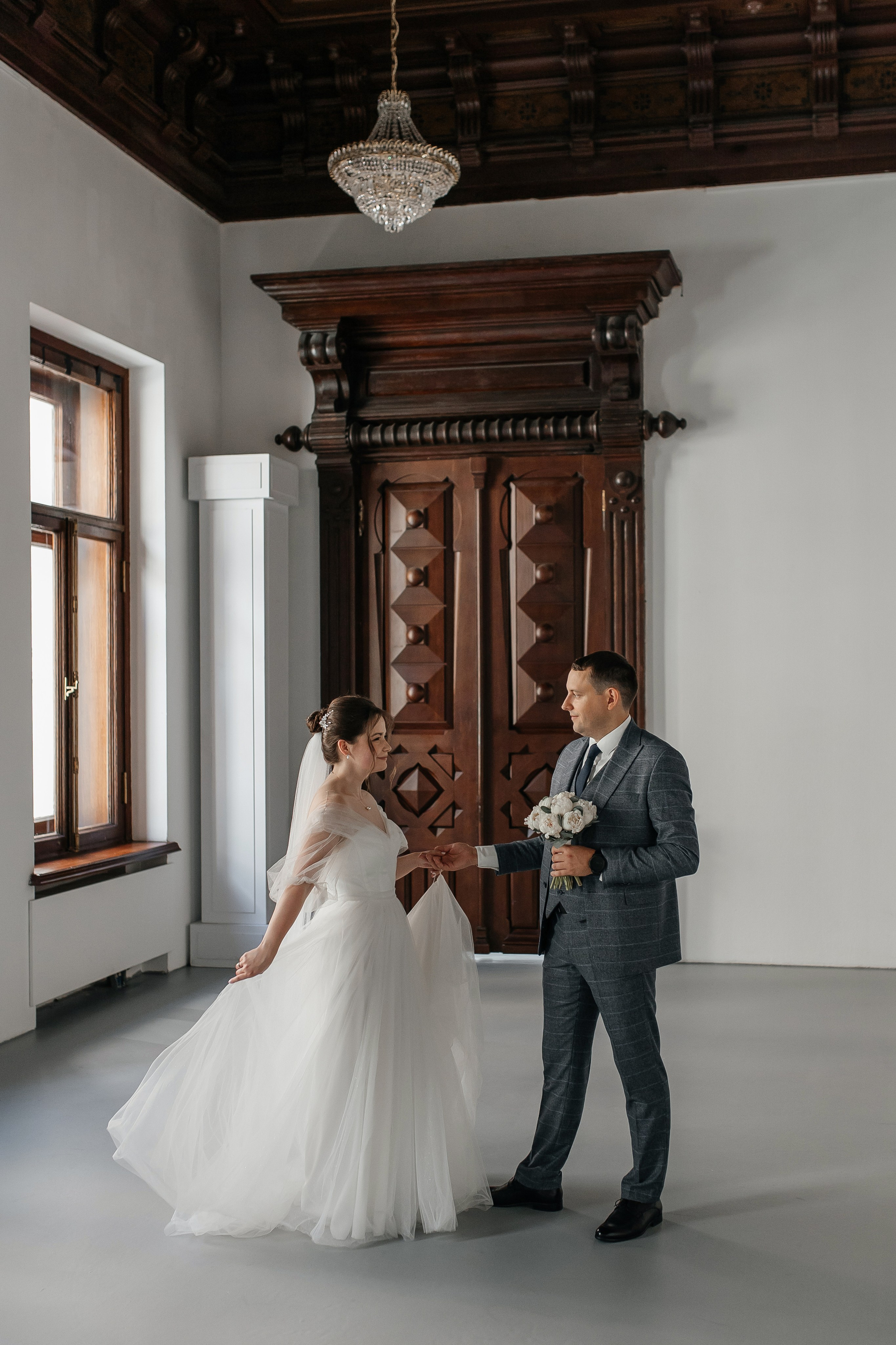 свадебная фотосессия в особняке спиридонова