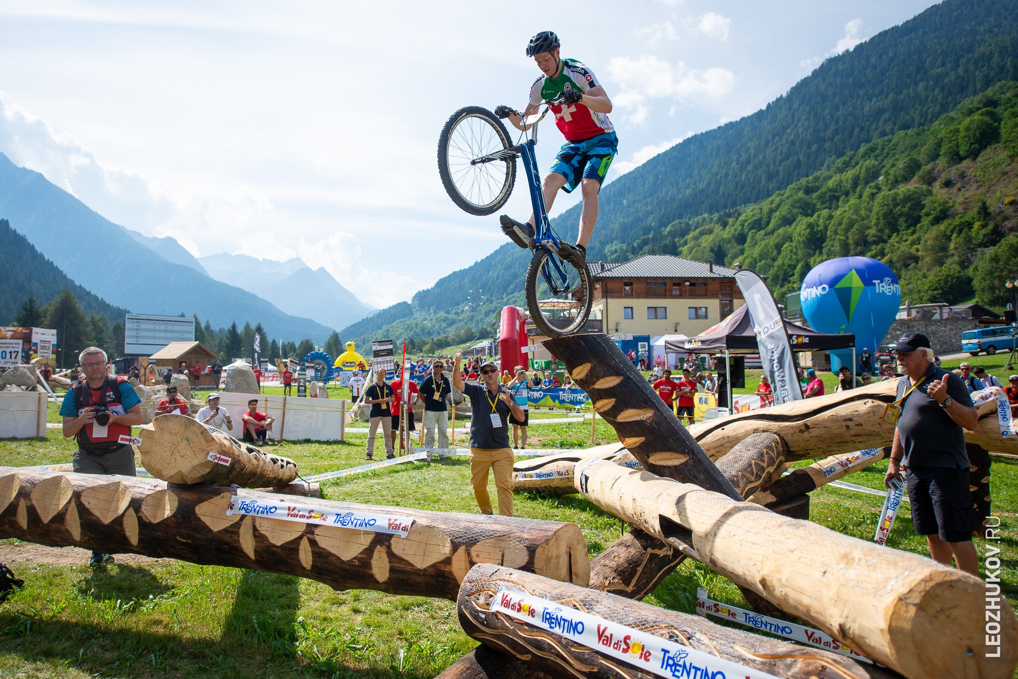 UCI Trials World Championships 2016 — finals. Sports photographer Leonid Zhukov